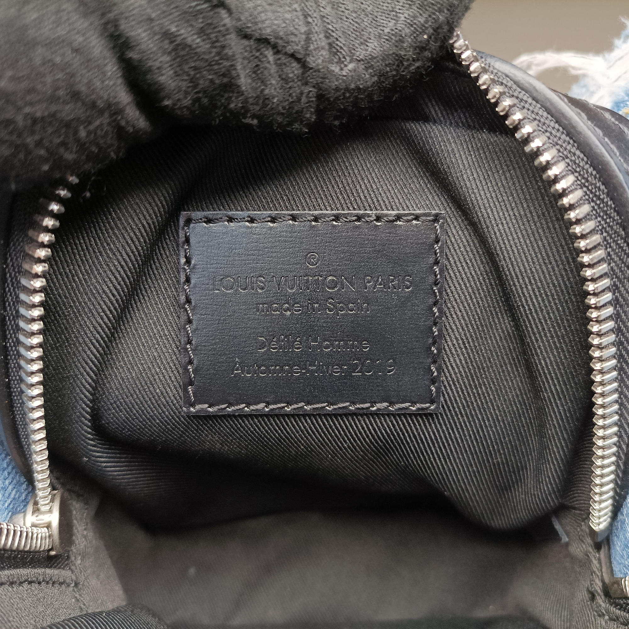 Danube messenger Black Leather M53975 CA2179 IC Chipダヌーブメッセンジャー ブラック レザー M53975 CA2179 ICチップ