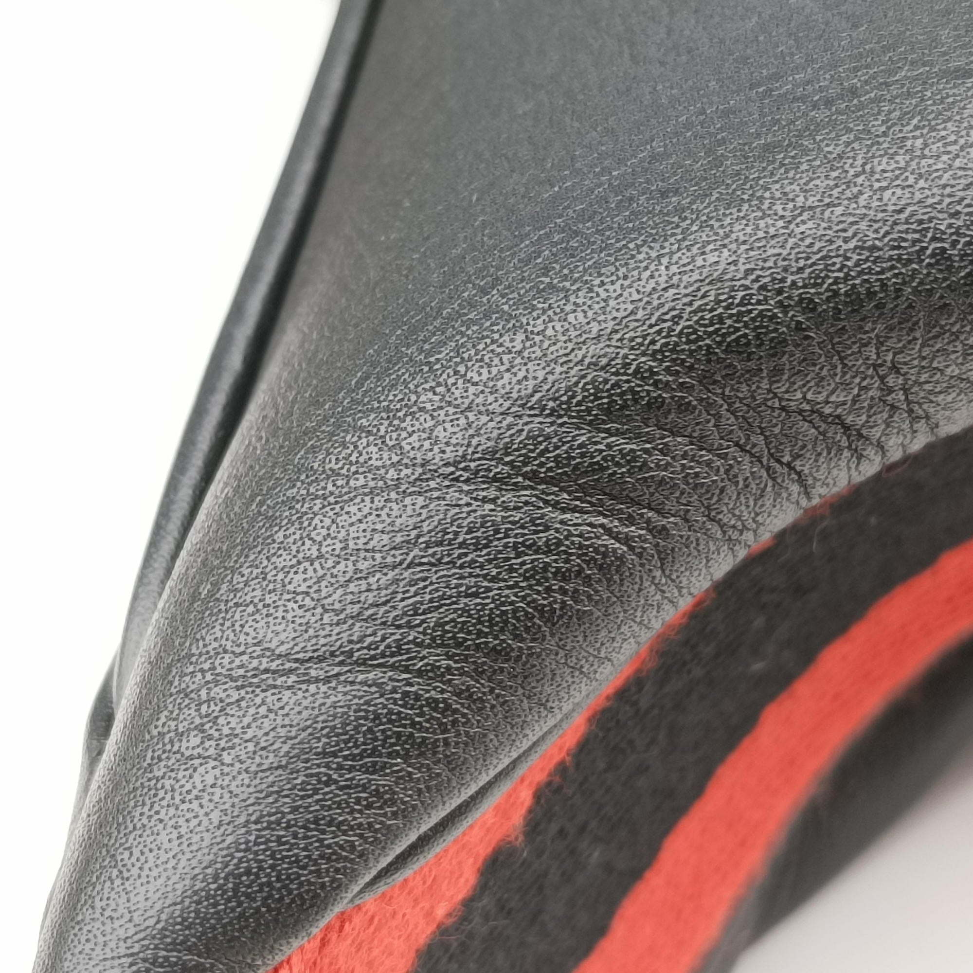 ATTACHE Black Leather 699409 C038451747アタッシェ ブラック レザー 699409 C038451747