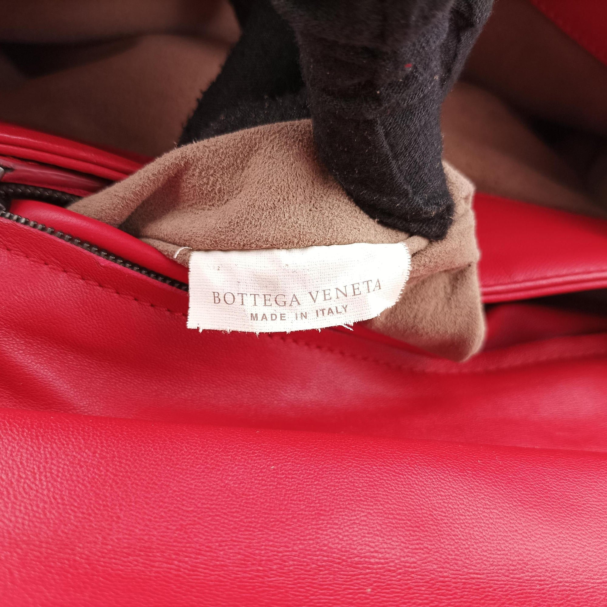 Intrecciato Olimpia Red lambskin B06397585Cイントレチャート オリンピア レッド ラムスキン B06397585C