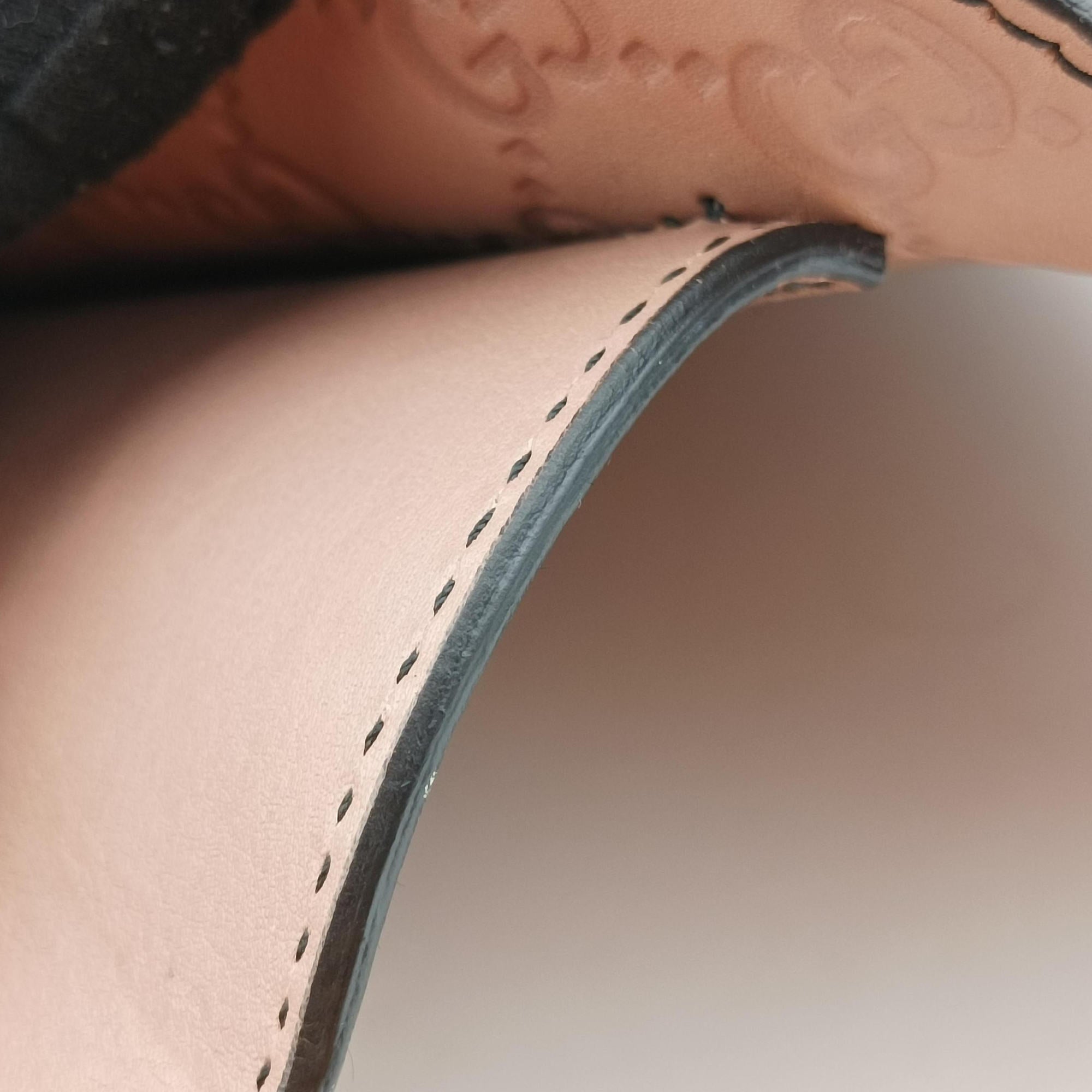 Emily Pink Leather 295402 I012766578エミリー ピンク レザー 295402 I012766578