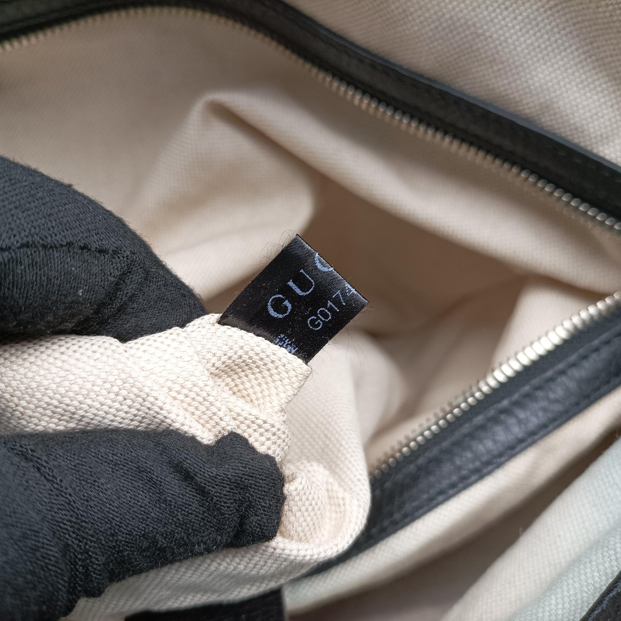 Interlocking G Logo Soho Tote Black Leather 368602 G017454241インターロッキングG ソーホー トート ブラック レザー 368602 G017454241