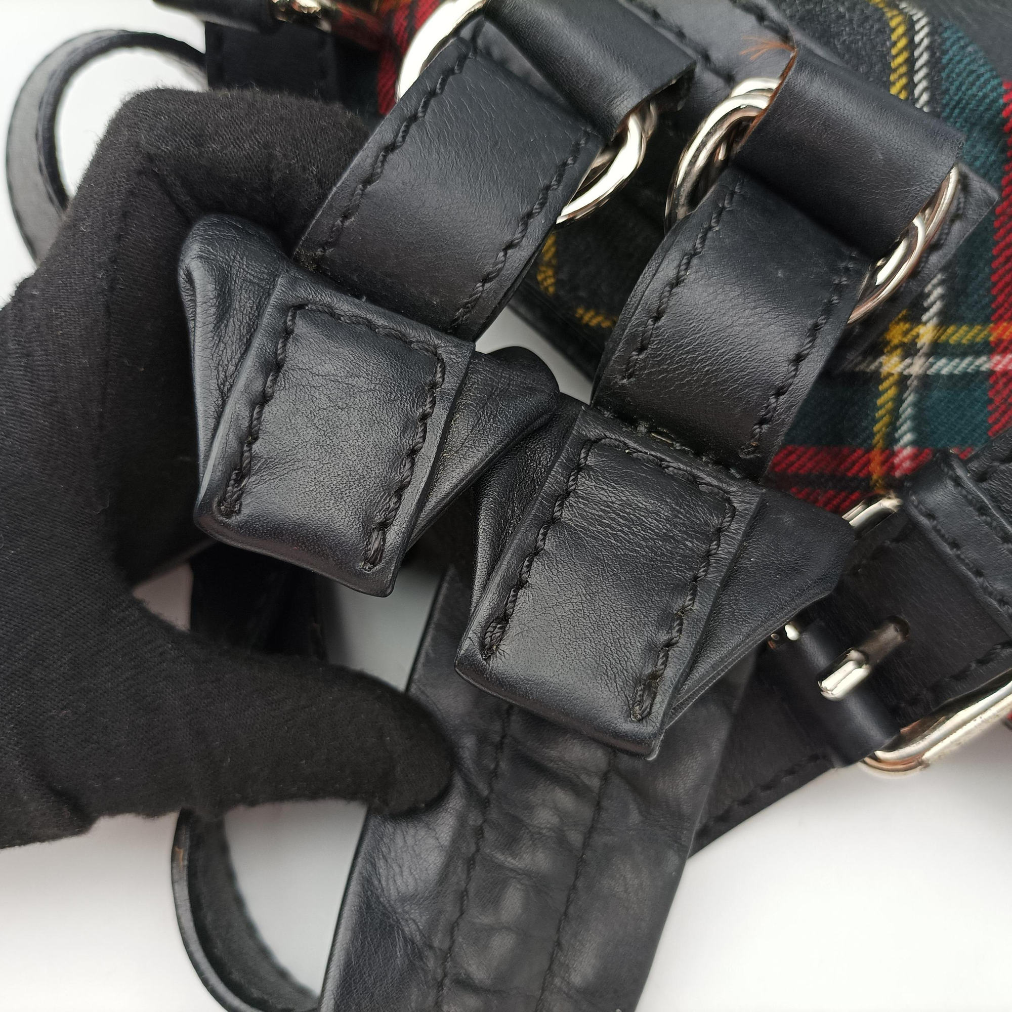 Syd SpikedRed Tartan × BlackCanvas/Velvet × Calfskinシド スタッズレッドチェック × ブラックキャンバス/ベルベット × レザー