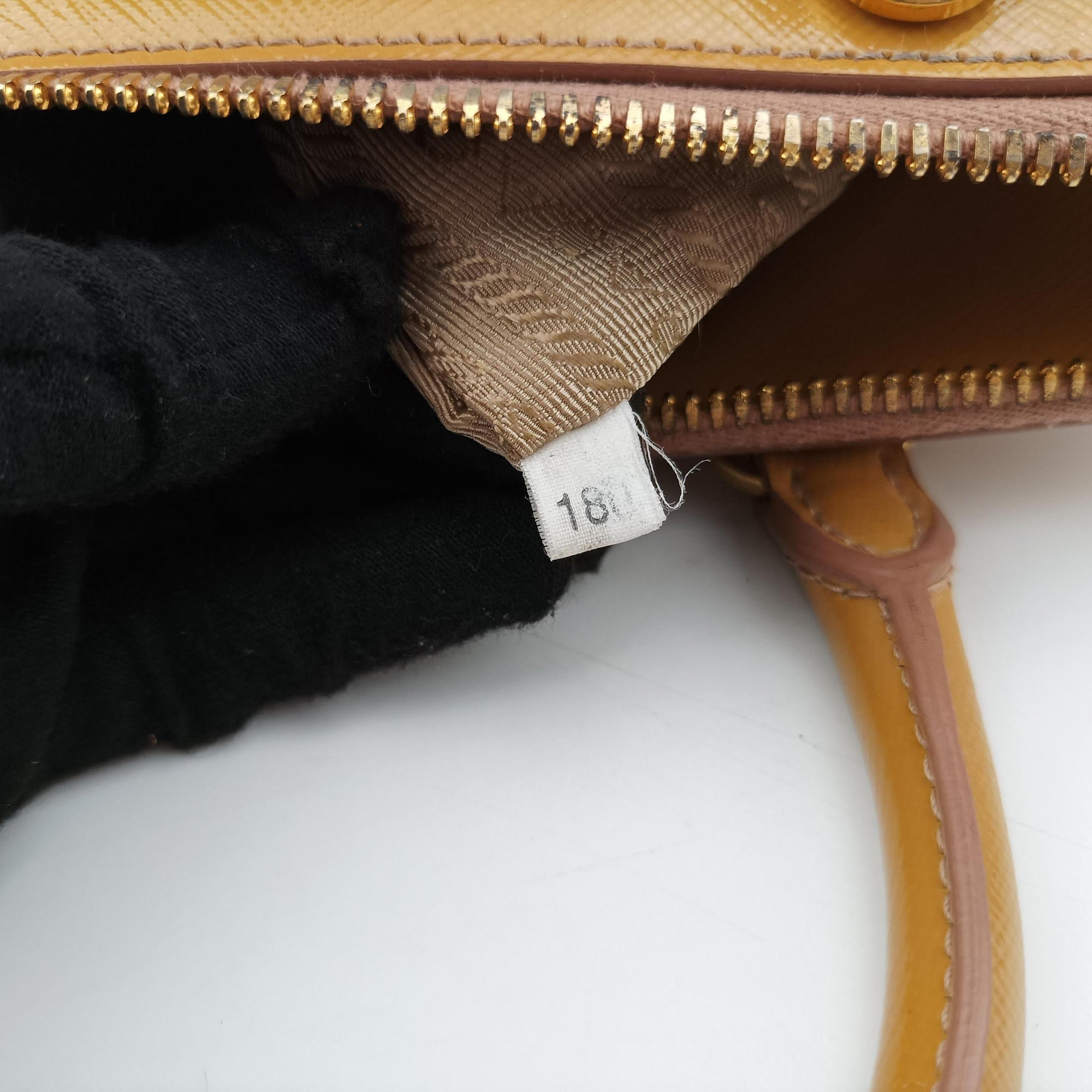 Pyramid Camel Patent BL0808 180ピラミッド キャメル パテント BL0808 180