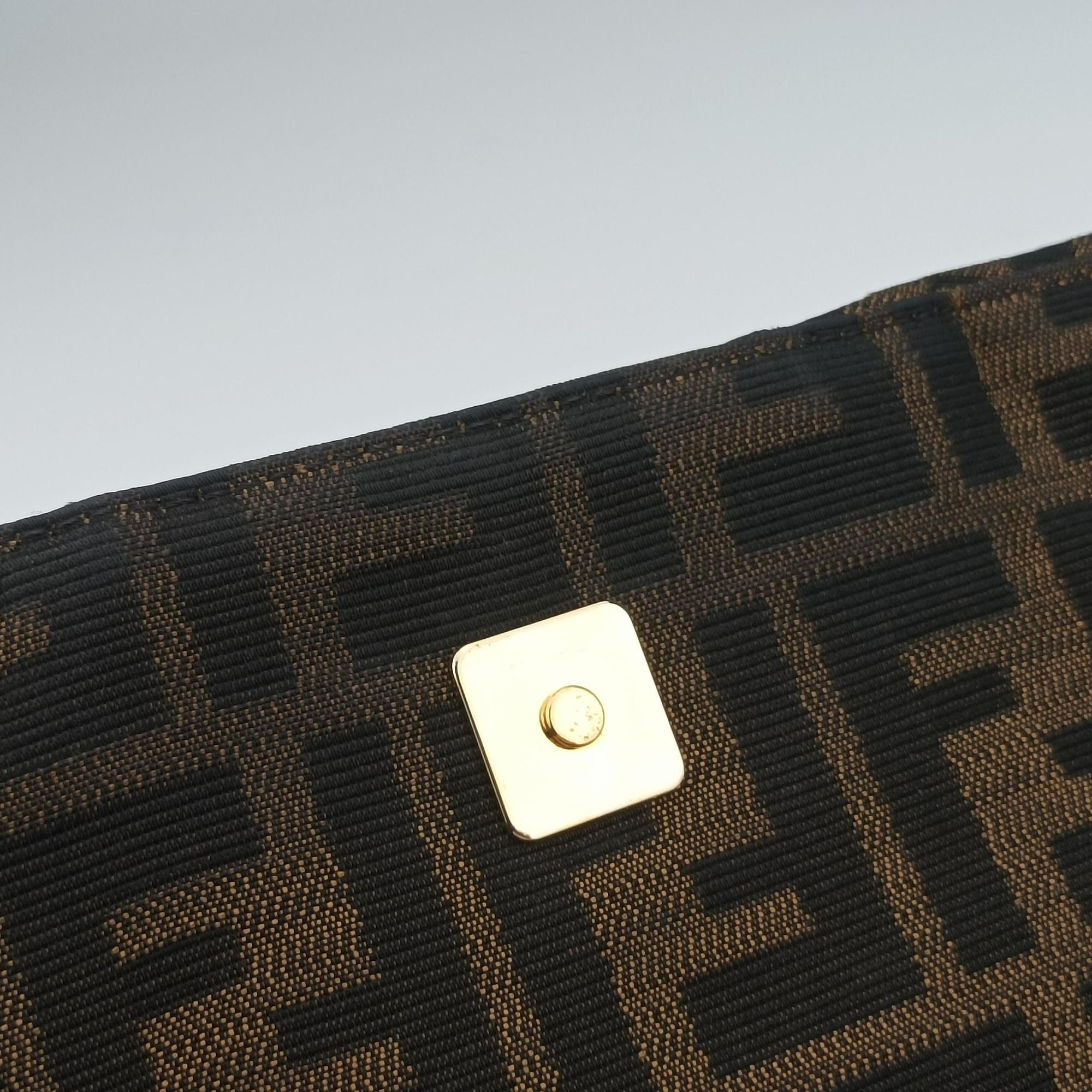 Mia Flap Brown canvas 8BT163 8BT163-WTH 118-2516ミア フラップ ブラウン キャンバス 8BT163 8BT163-WTH 118-2516