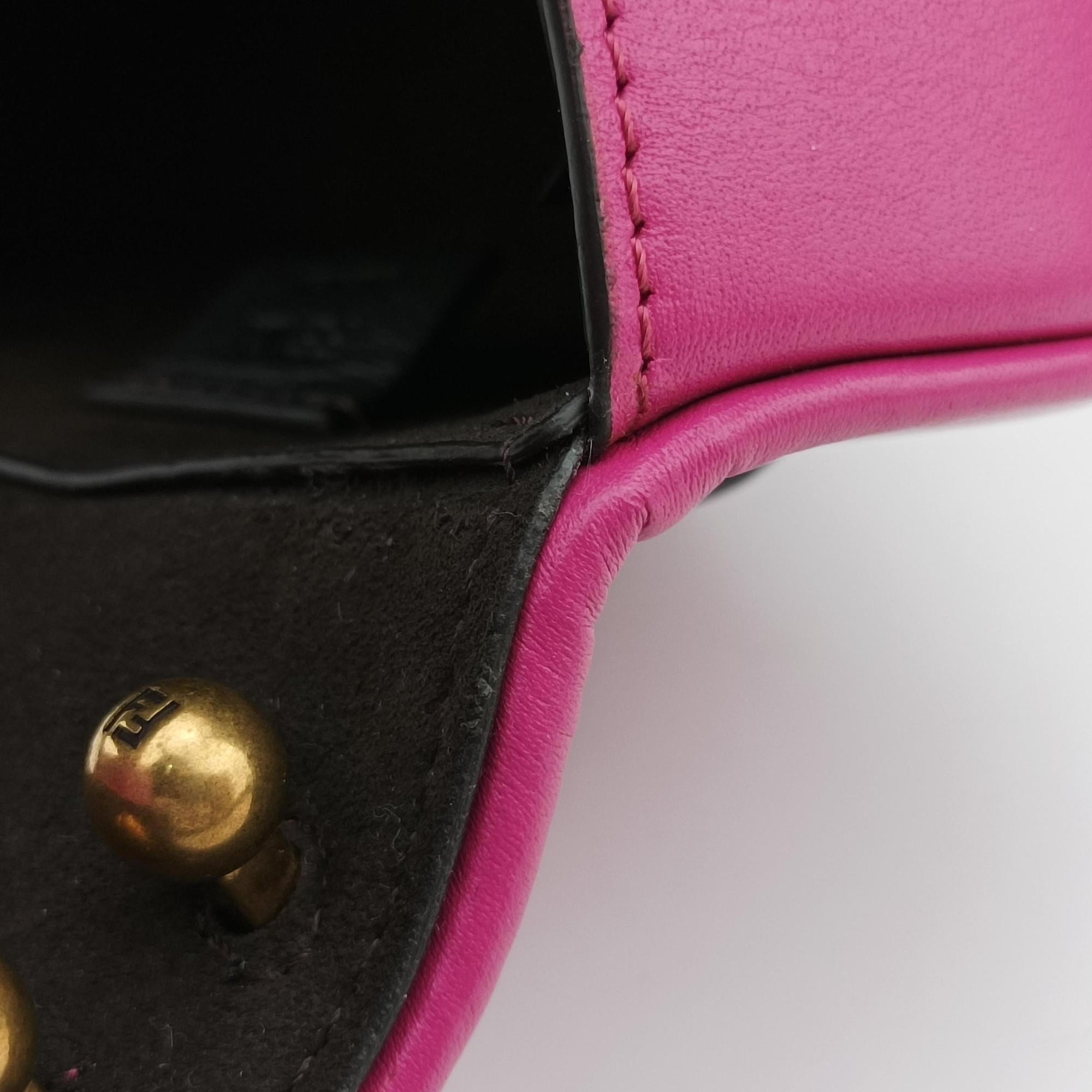 C'mon Small Rose Leather 7AS219 7AS219 AQ0Lカモン スモール ローズ レッド レザー 7AS219 7AS219 AQ0L