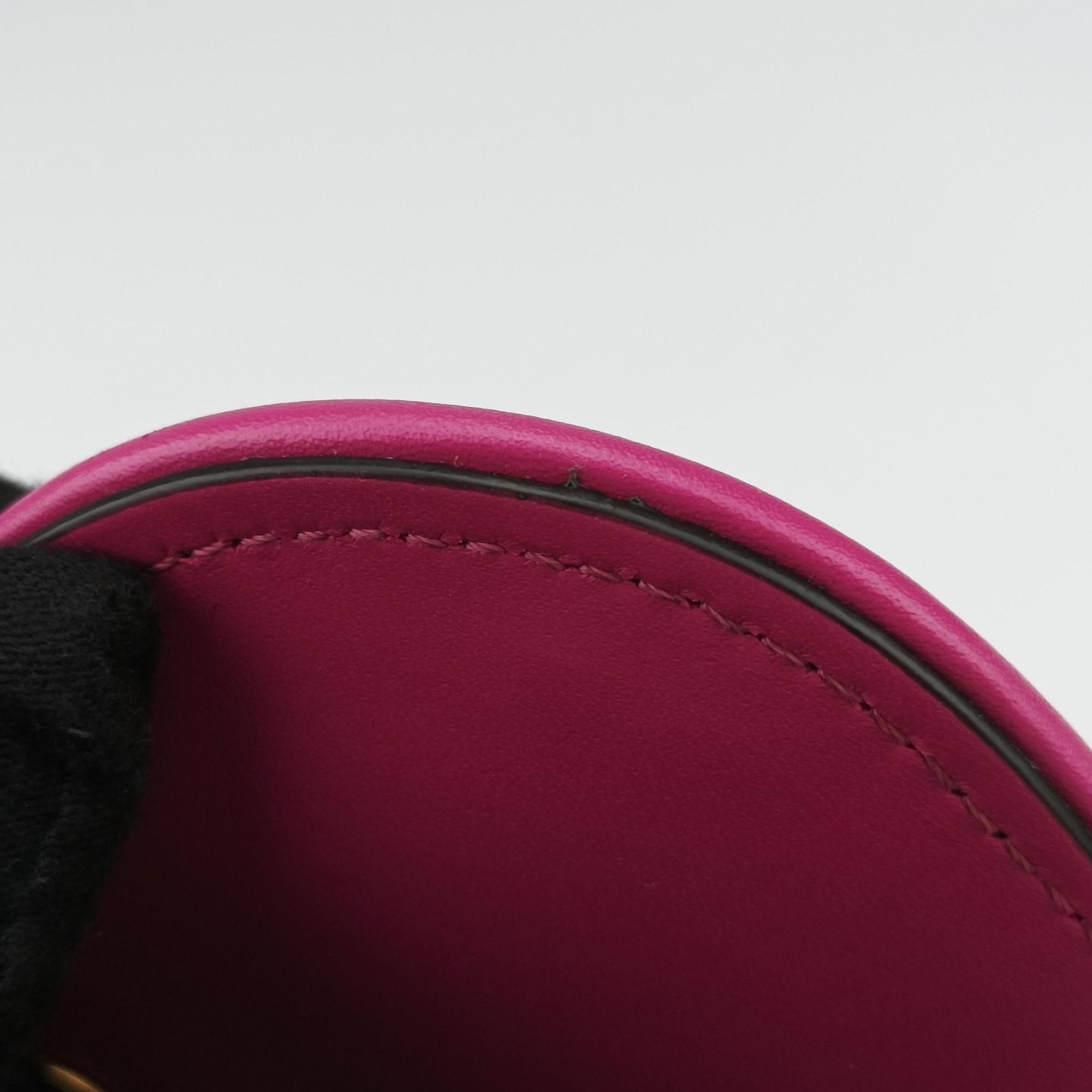 C'mon Small Rose Leather 7AS219 7AS219 AQ0Lカモン スモール ローズ レッド レザー 7AS219 7AS219 AQ0L