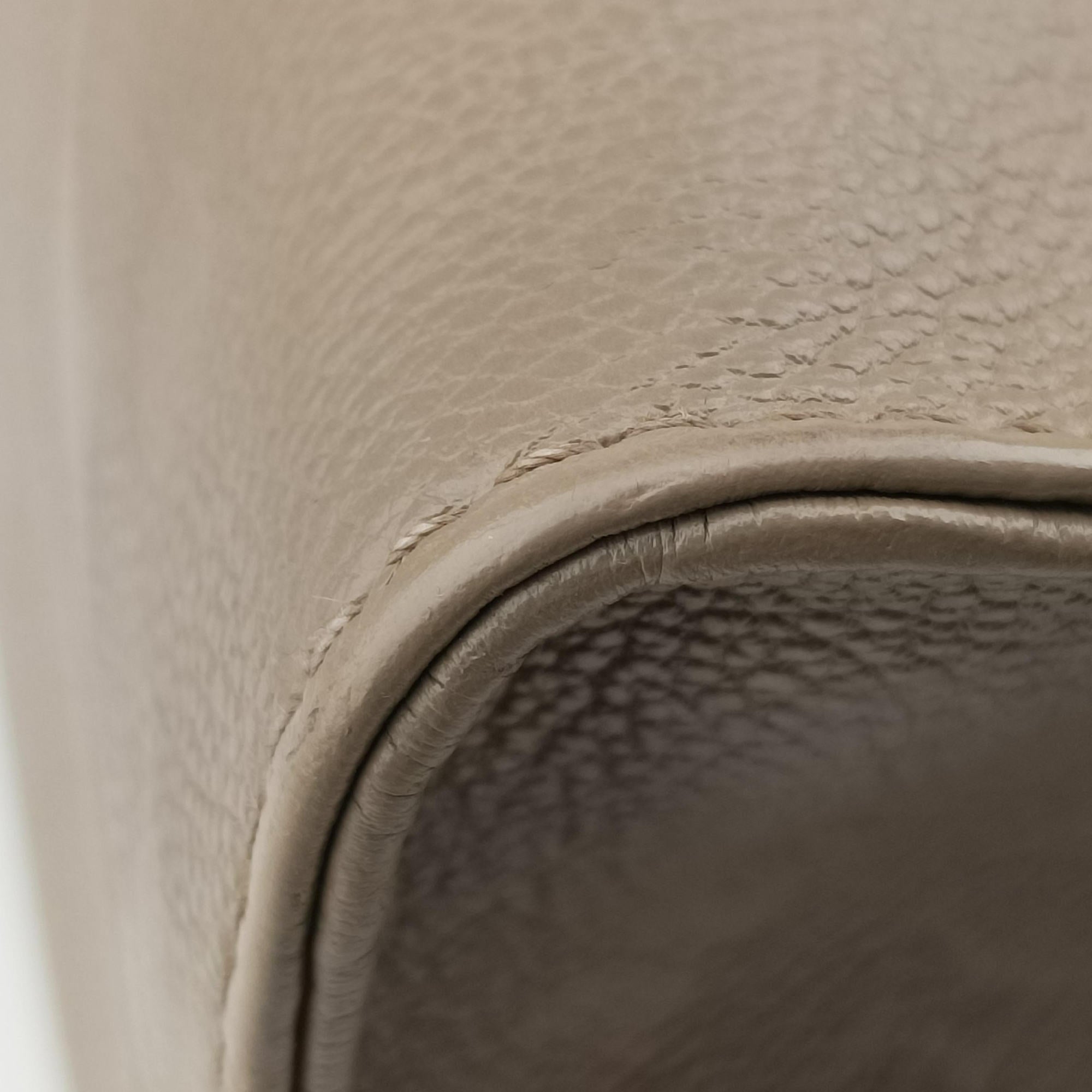 OntheGo MM Beige Monogram Empreinte M45607 IC ChipオンザゴーMM ベージュ系 モノグラム アンプラント M45607 ICチップ
