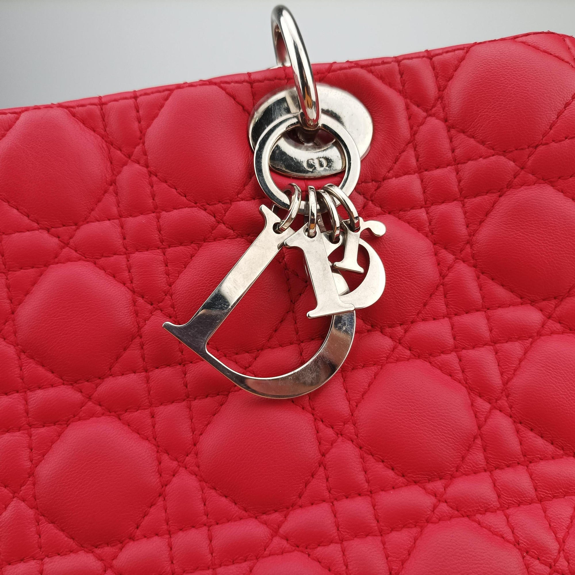 Cannage Dior Soft Shopping Red lambskin 01-RU-1101カナージュ ディオール ソフト ショッピング レッド ラムスキン 01-RU-1101