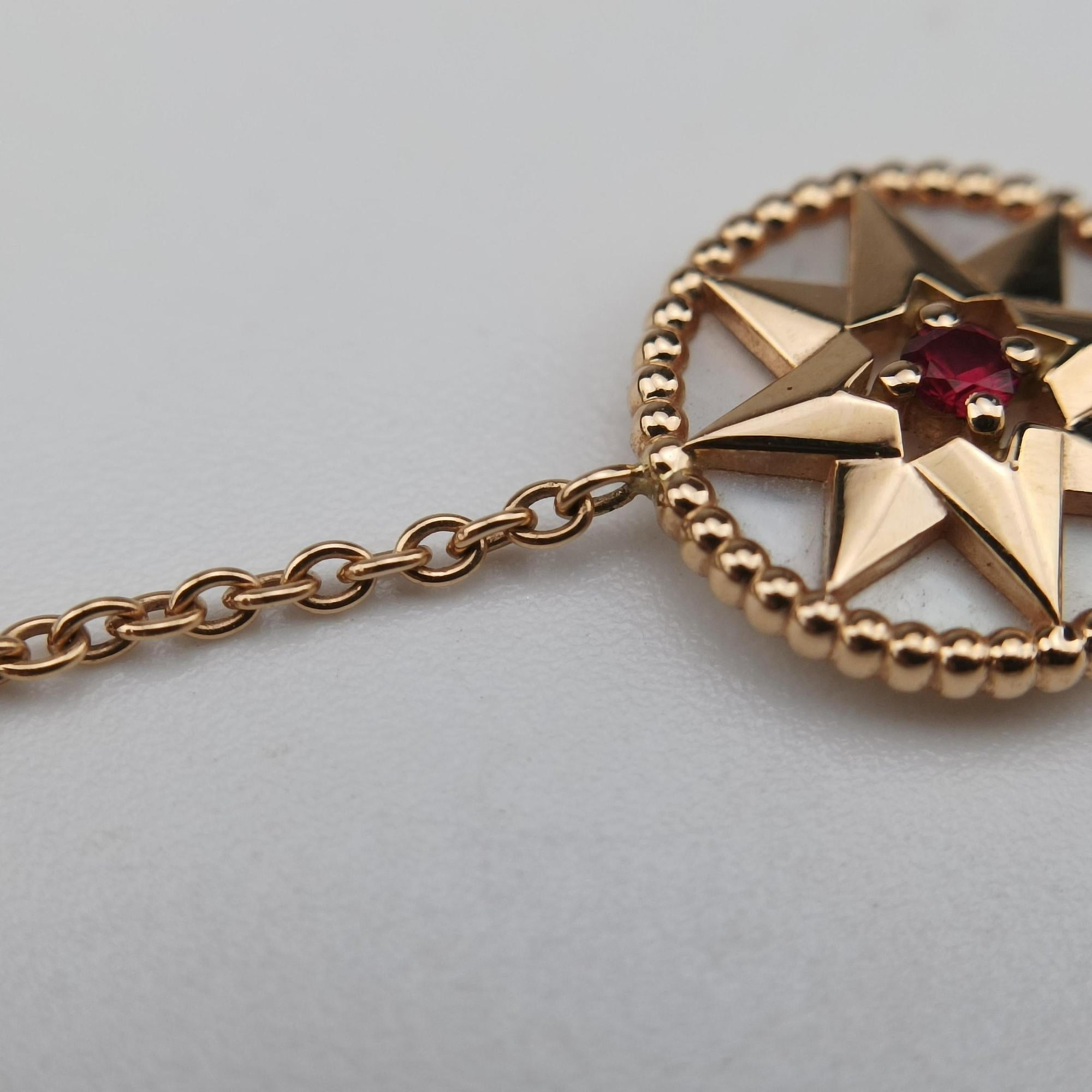 Rose des Vents Rose golden AU750 B3047100 388480ローズ デ ヴァン ローズゴールド AU750 B3047100 388480