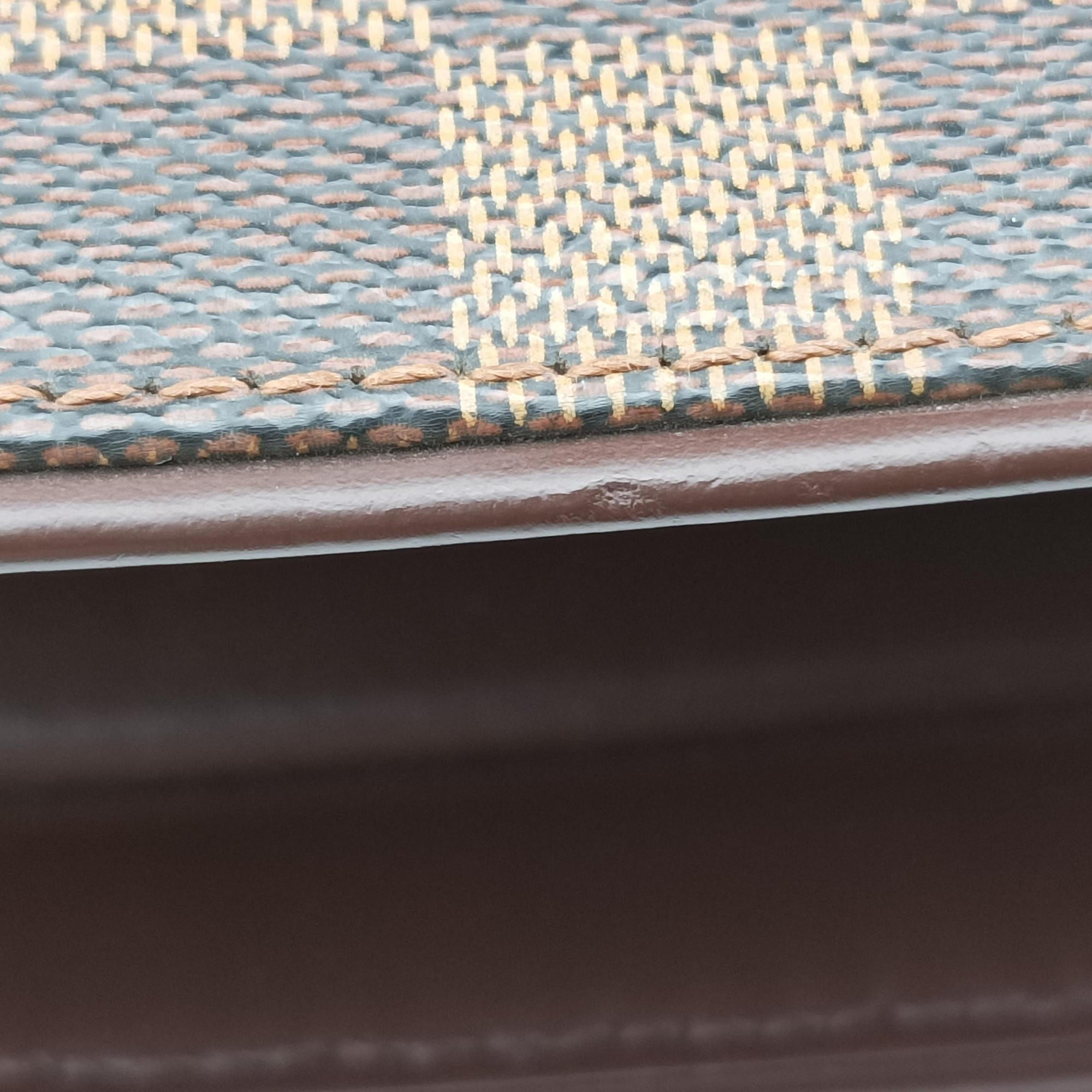 Saria Horizontal EBENE Damier Canvas N51282 AR0052サリアオリゾンタル エベヌ ダミエ キャンバス N51282 AR0052