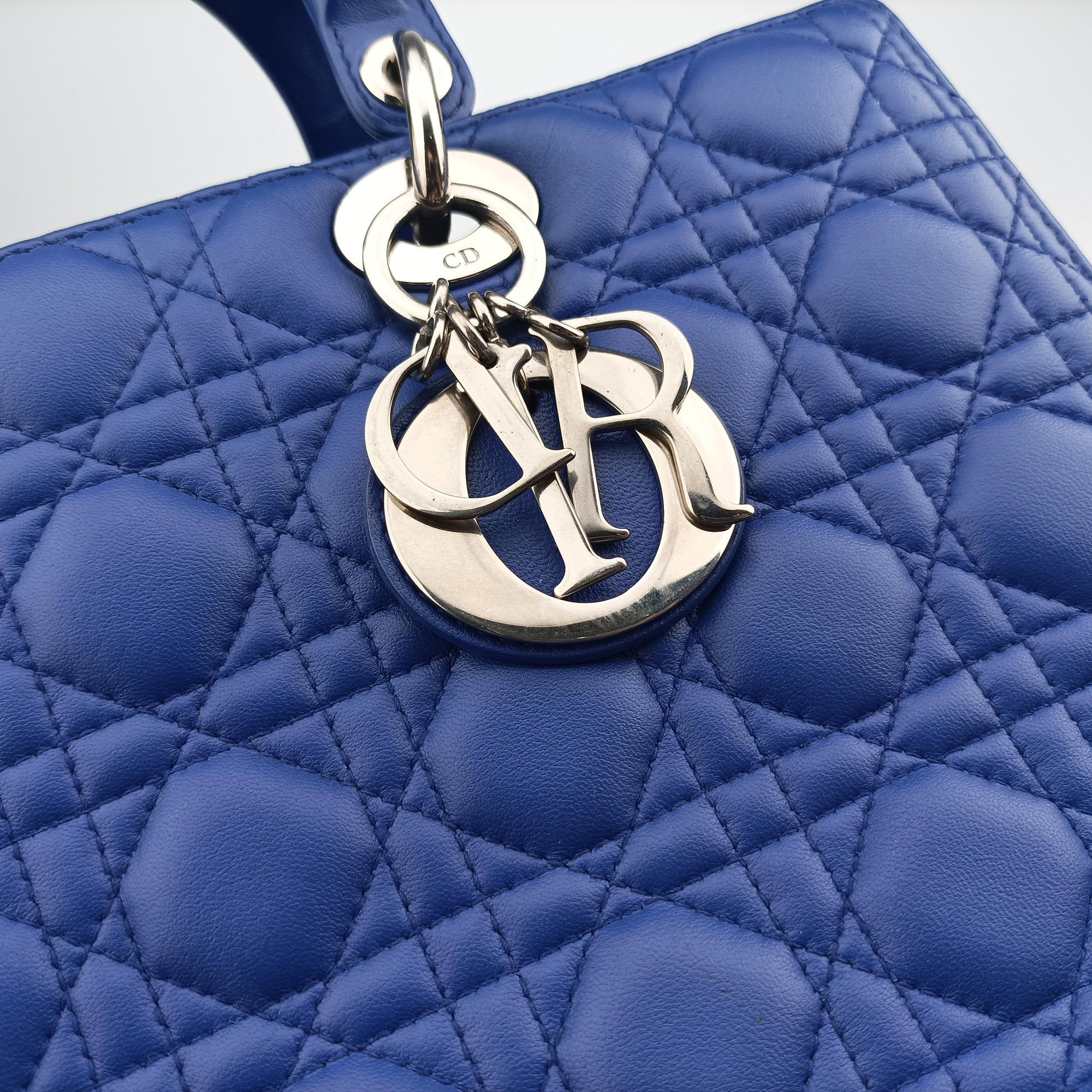 Lady Dior Blue lambskin 18-MA-1122レディディオール ブルー ラムスキン 18-MA-1122