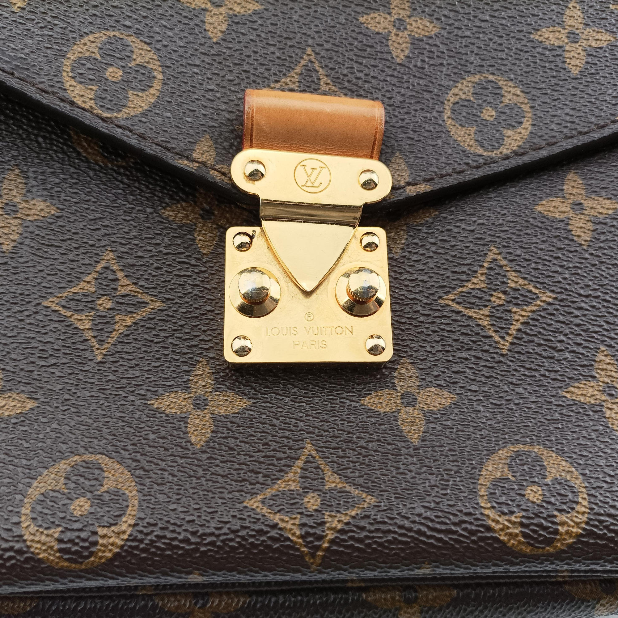 Pochette Metis MM Brown Monogram Canvas M44875 DU4125ポシェットメティスMM モノグラム/ブラウン モノグラムキャンバス M44875 DU4125