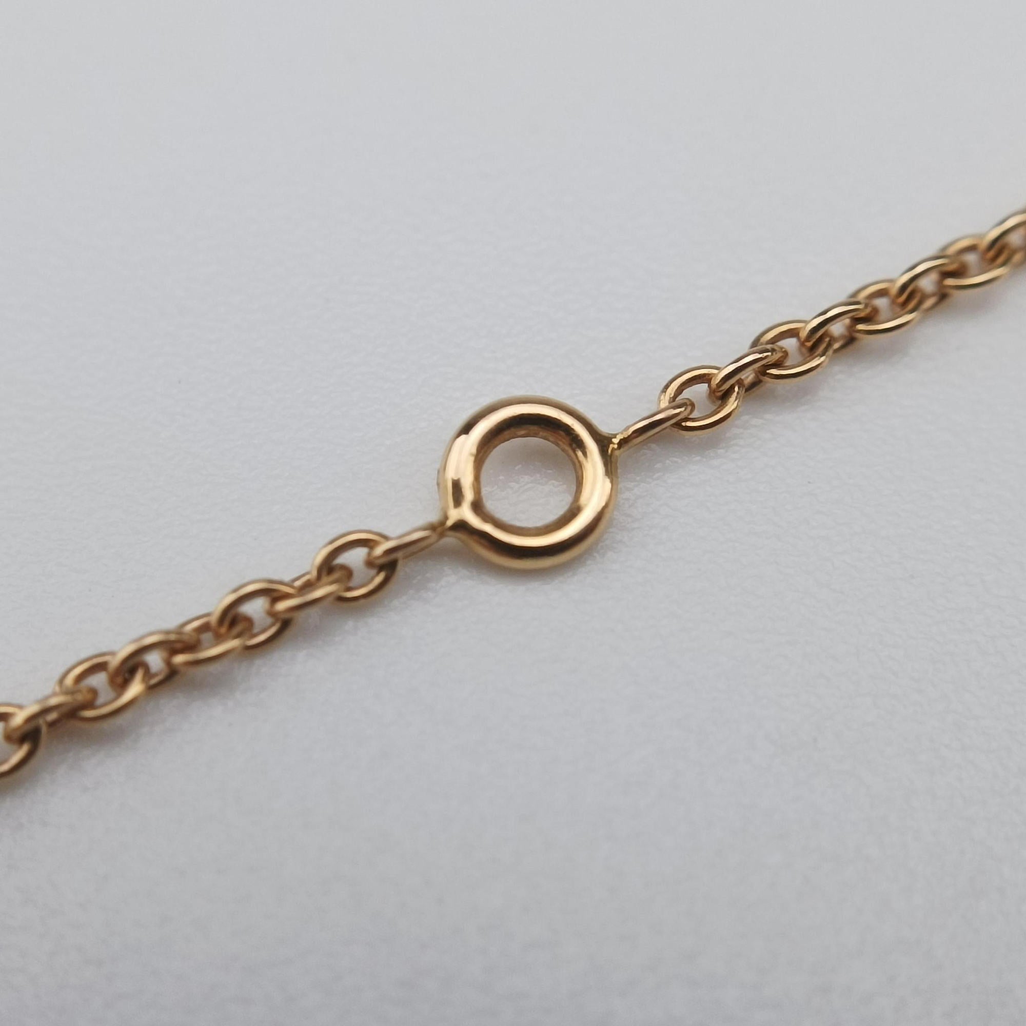 Amulette de Cartier yellow gold x white AU750 B3047100 088685アミュレット ドゥ カルティエ イエローゴールド×ホワイト AU750 B3047100 088685