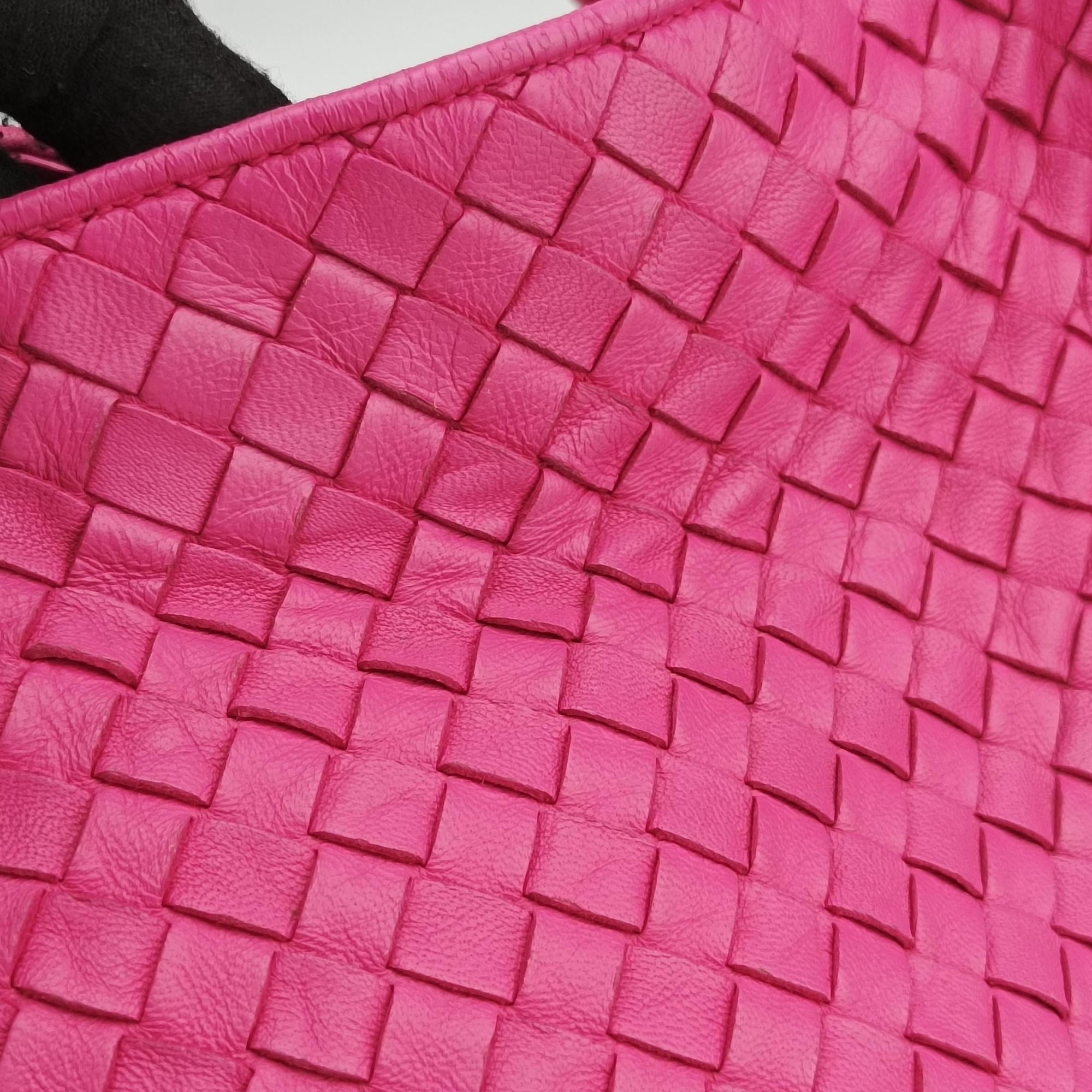 Parachute Intrecciato Rose lambskin B00013655Lパラシュート イントレチャート ローズ レッド ラムスキン B00013655L