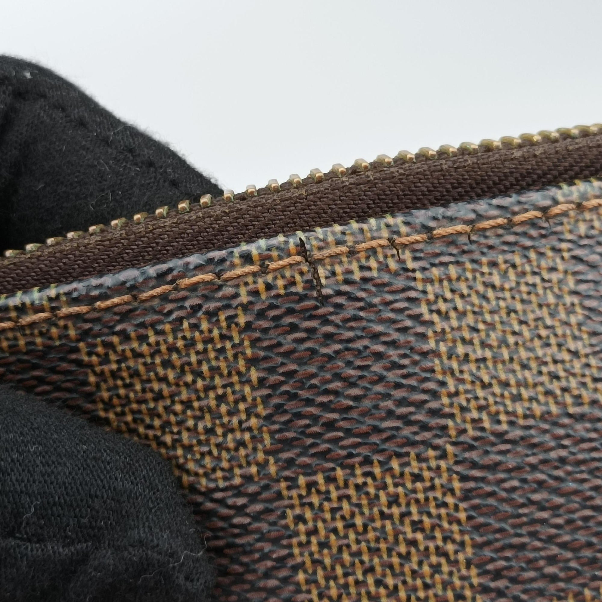 BROOKLYN GM EBENE Damier Canvas N51212 CA3028ブルックリンGM エベヌ ダミエキャンバス N51212 CA3028
