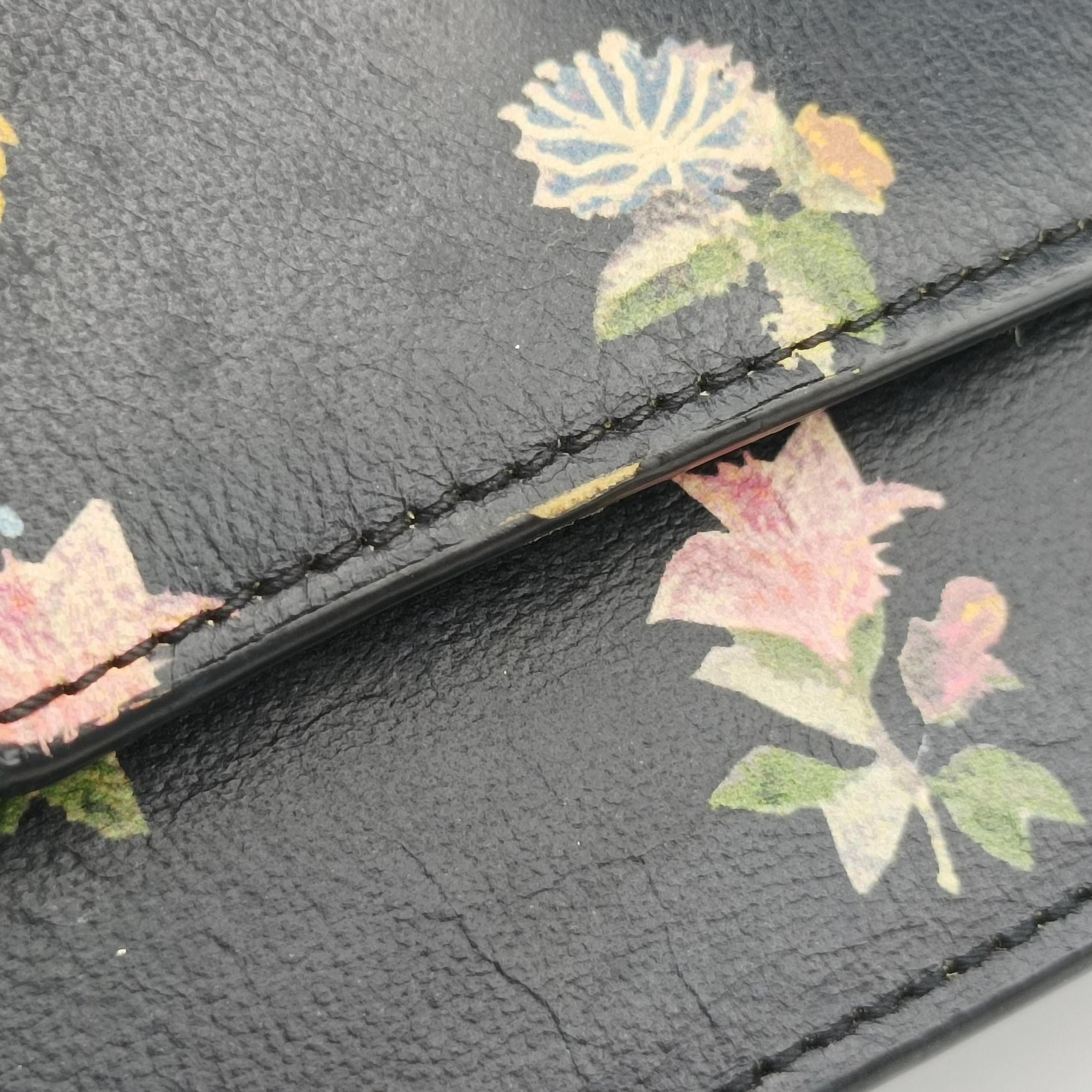 Betty Black×Multi Leather 401816 BCI401816.1115ベティ ブラック×マルチ レザー 401816 BCI401816.1115