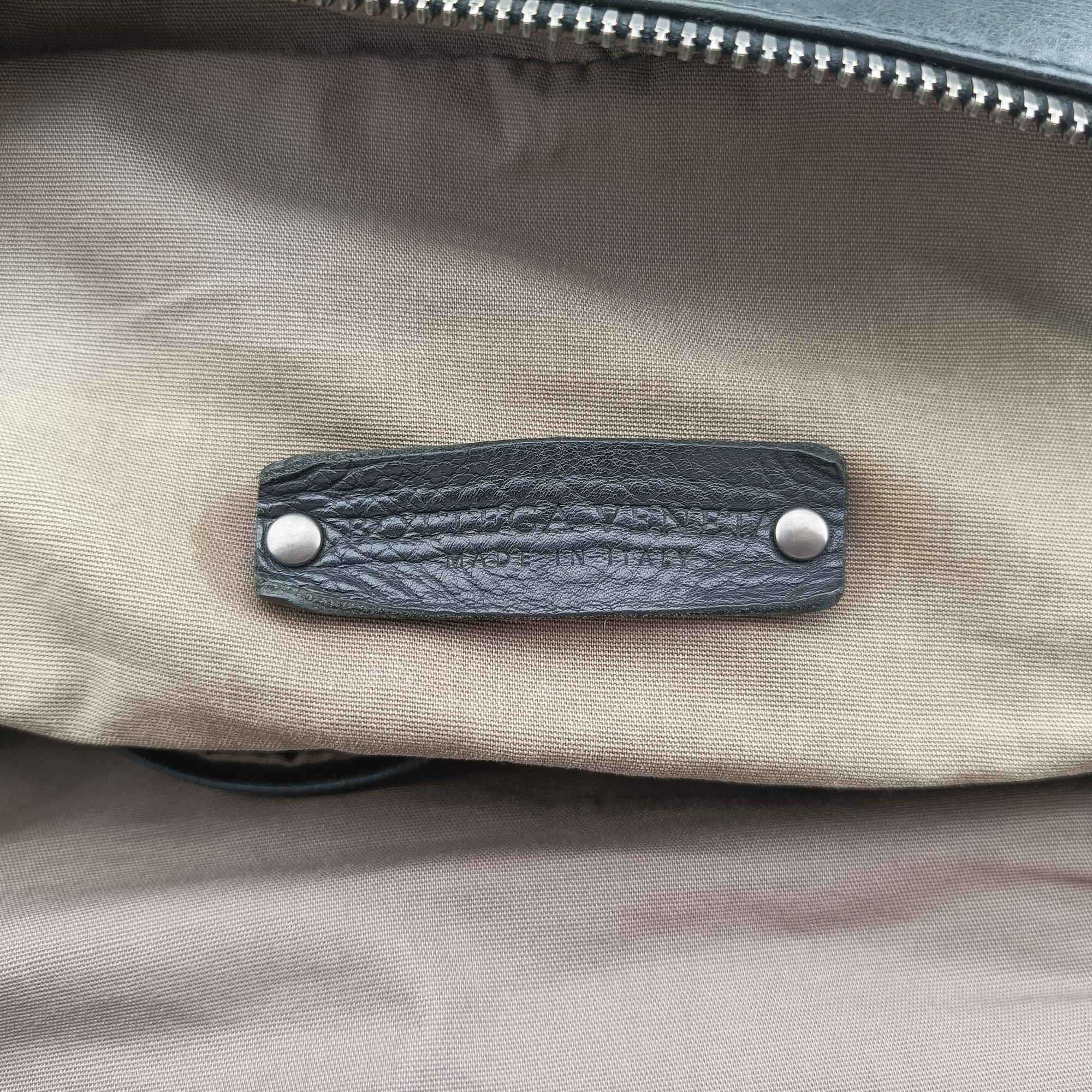 Intrecciato Black lambskin B01209693Rイントレチャート ブラック ラムスキン B01209693R
