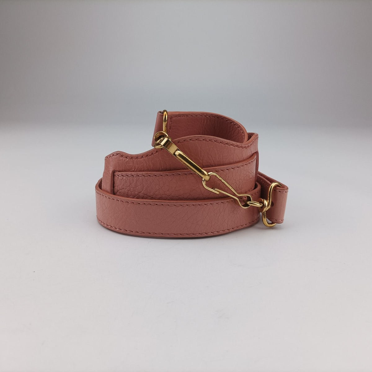 Pompon Pink Leather 285439.6820 I.1669ポンポン ピンク レザー 285439.6820 I.1669