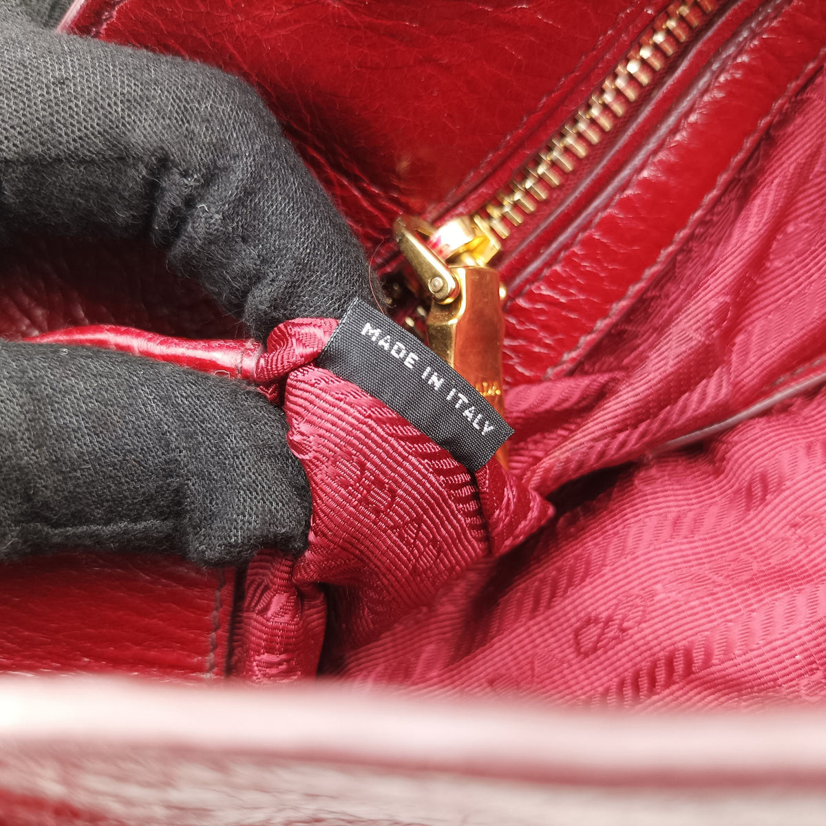 Vitello Shine Shopping Peonia Red Leather BN2324 7/I 227ヴィッテロ シャイン ショッピング ピオニア レッド レザー BN2324 7/I 227