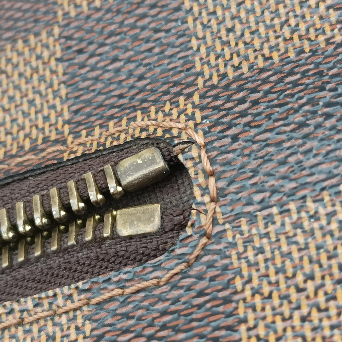 BROOKLYN MM EBENE Damier Canvas N51211 SR1039ブルックリンMM エベヌ ダミエキャンバス N51211 SR1039