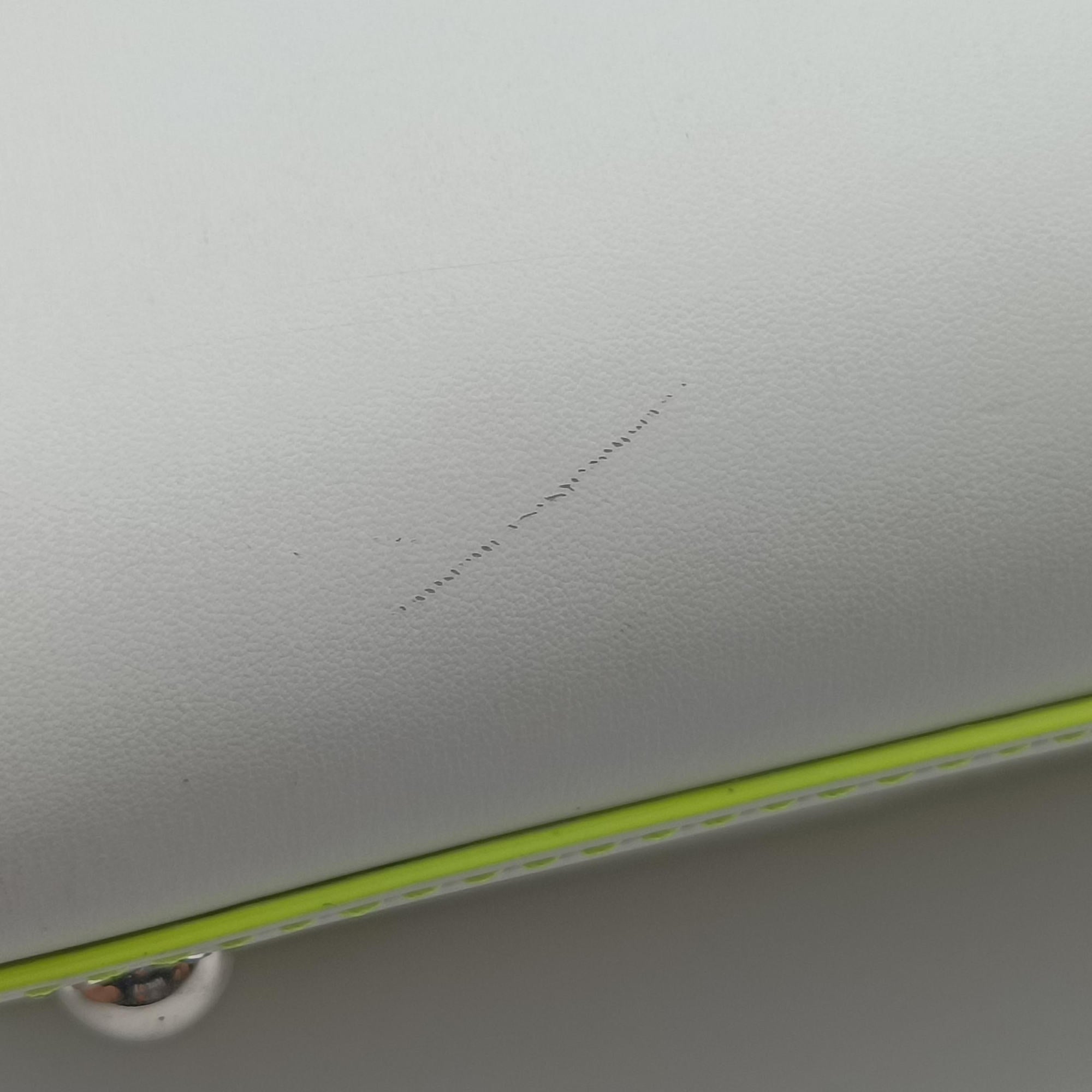 Brillant mini White Leather LO8Aブリヨン ミニ ホワイト レザー LO8A