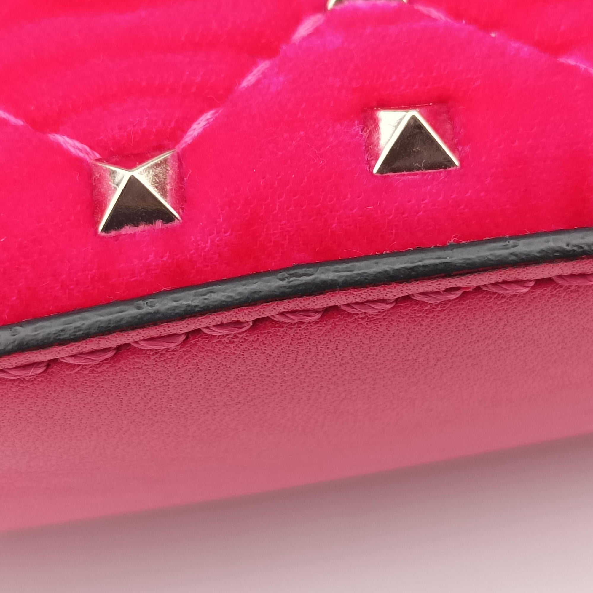 Rockstud Red Velvet GF-QB46VLL2ロックスタッズ レッド ベルベット GF-QB46VLL2