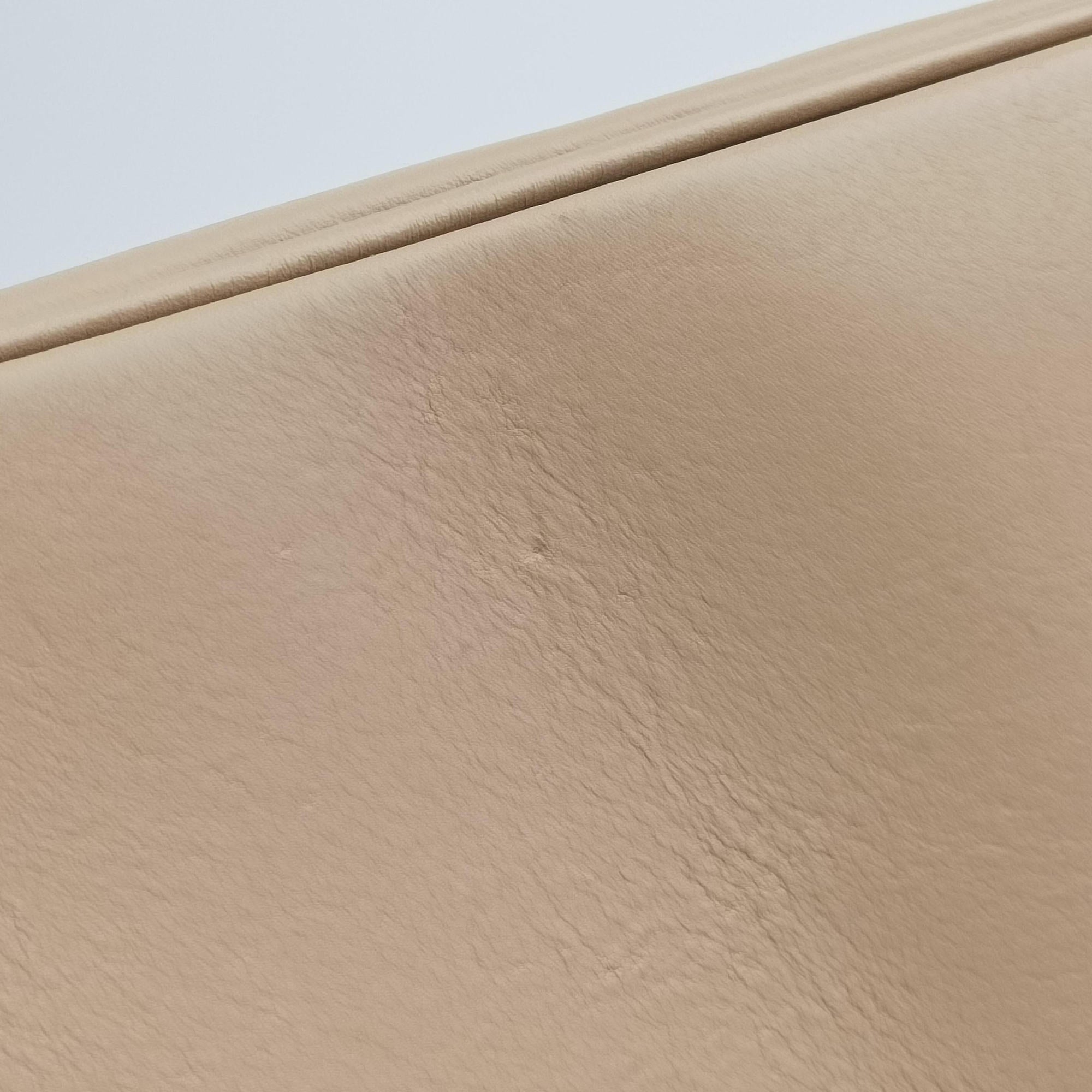 Diorissimo Beige Leather 09-MA-0192ディオリッシモ ベージュ レザー 09-MA-0192