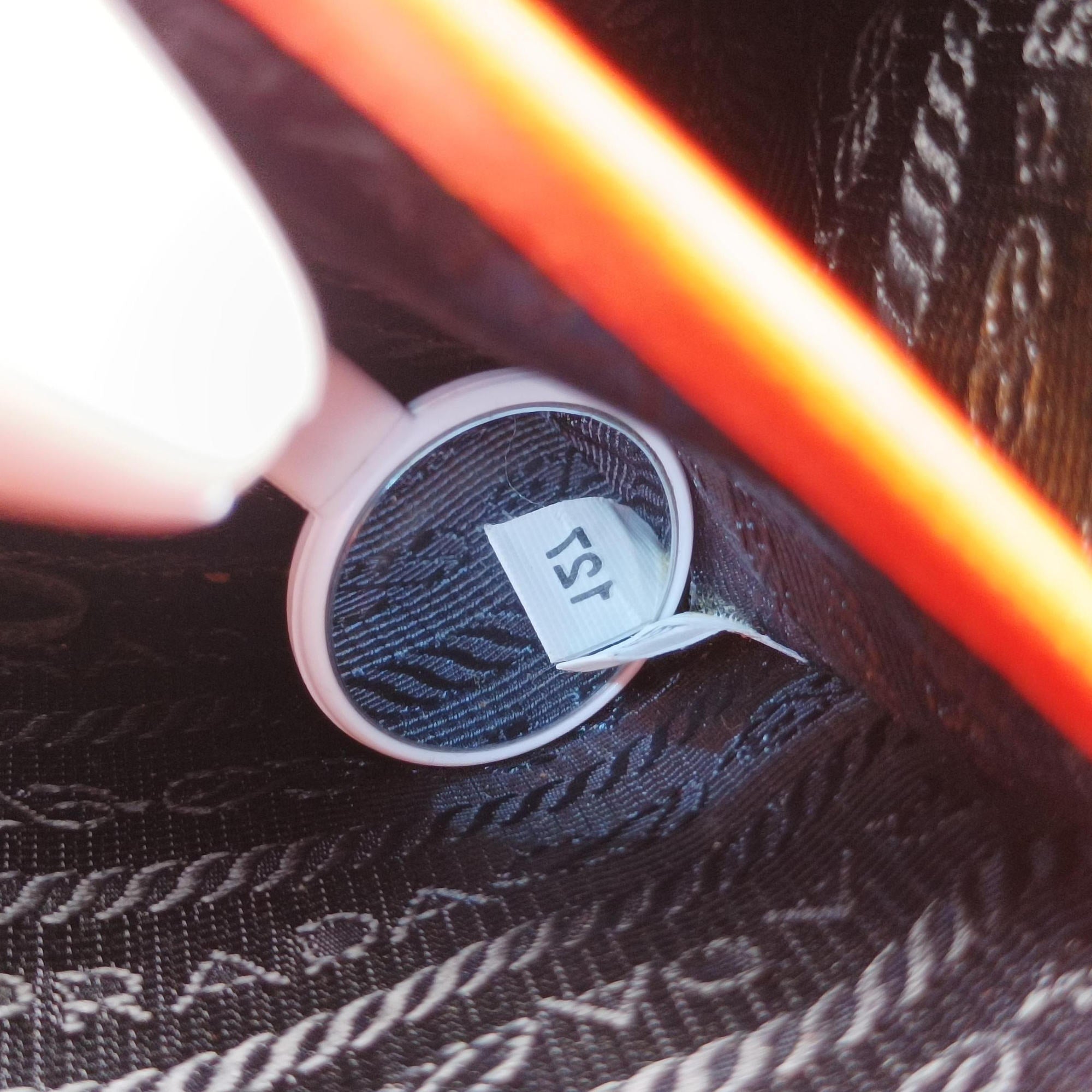 Sound Lock Orange SAFFIANO Leather BN0924 127サウンドロック オレンジ サフィアーノレザー BN0924 127