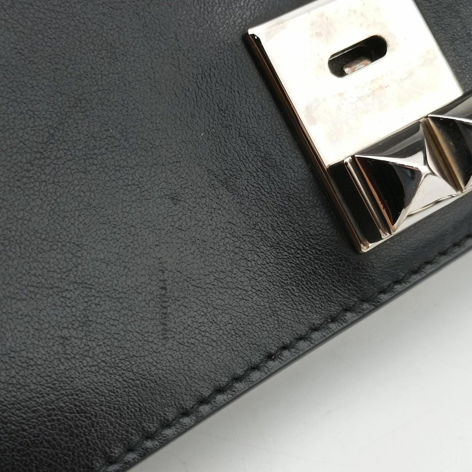 Elektra Studded Black Leather IDH061 62Dエレクトラ スタッズ ブラック レザー IDH061 62D