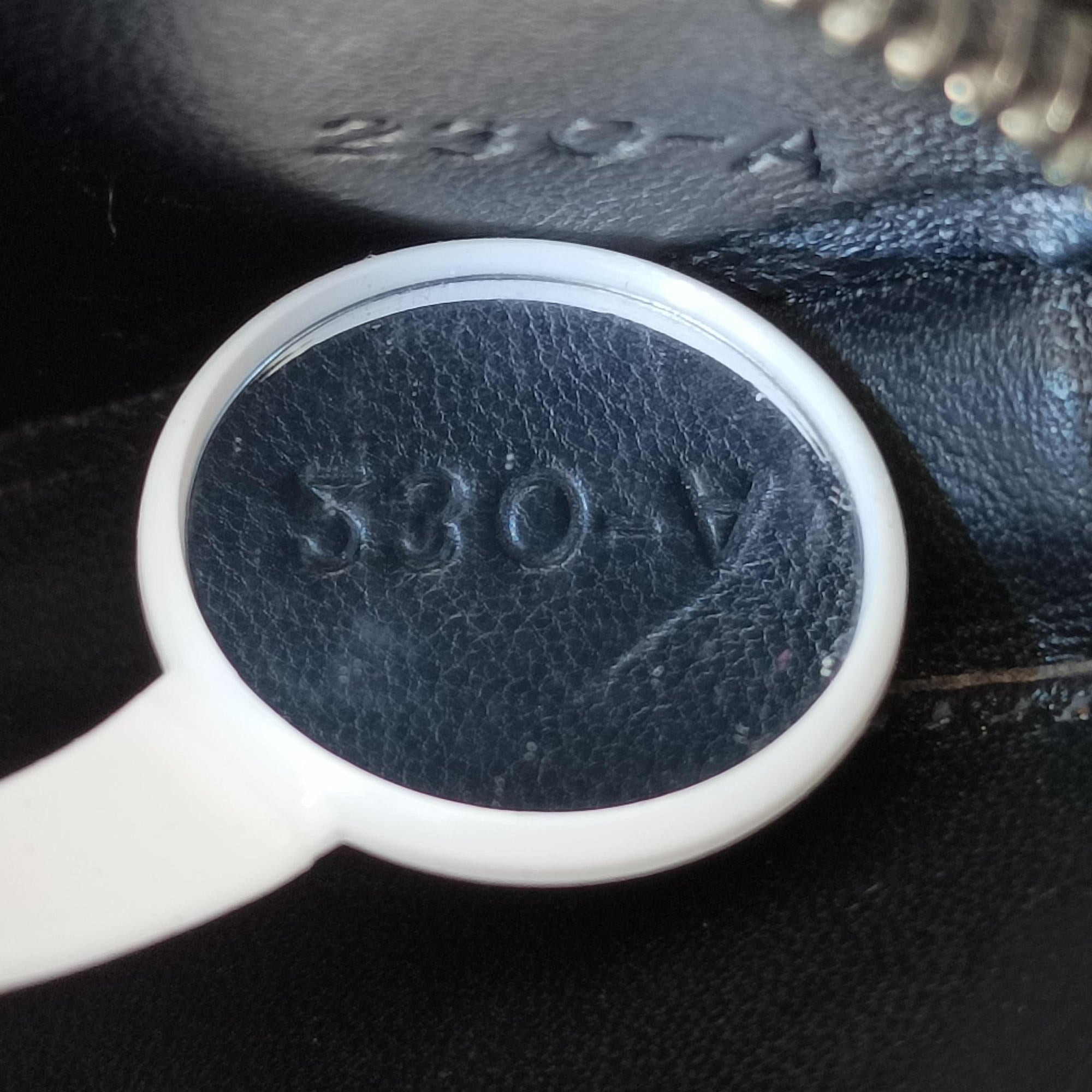 Triangle Logo Silver patent 230-Aトライアングルロゴ シルバー パテント 230-A