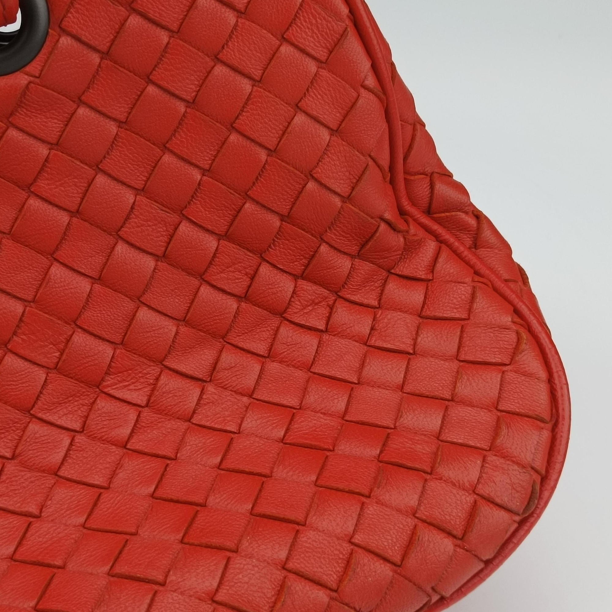 Intrecciato Red lambskin B08182798Iイントレチャート レッド ラムスキン B08182798I