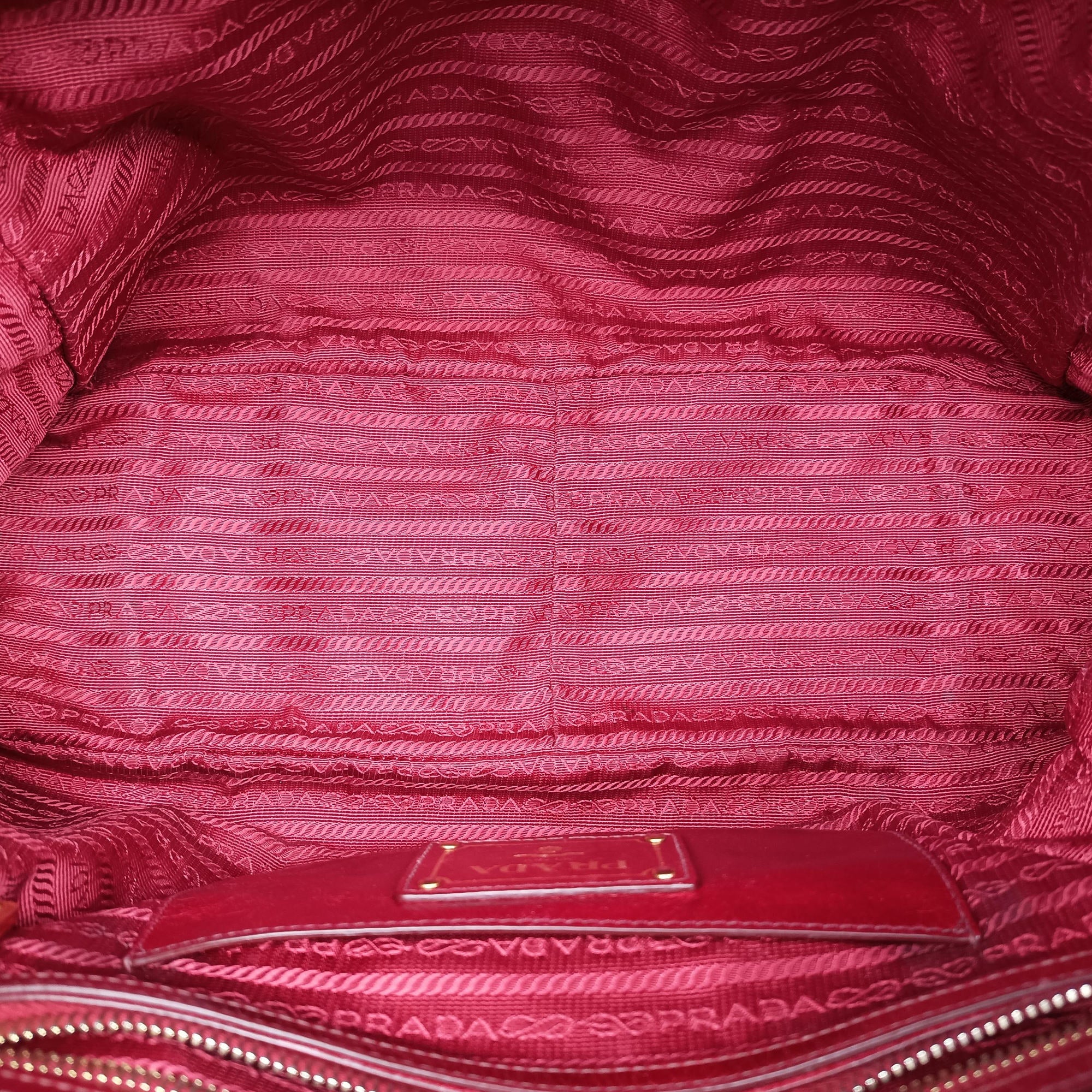 Vitello Shine Shopping Peonia Burgundy Leather BL0821 208 58/Nヴィッテロ シャイン ショッピング ピオニア ワインレッド レザー BL0821 208 58/N