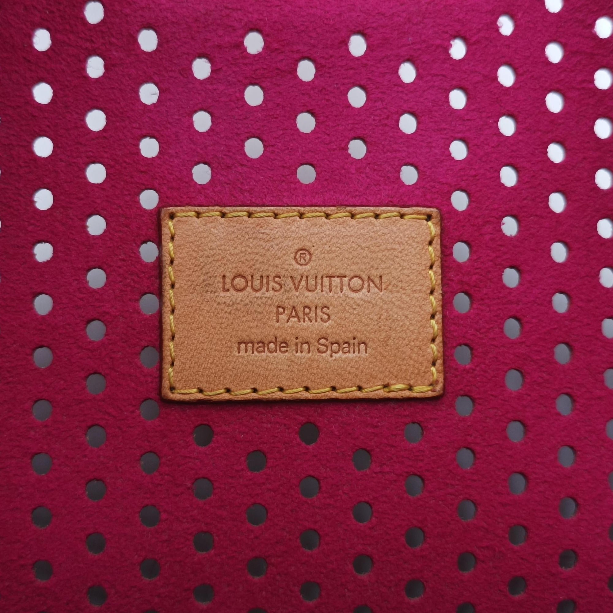 Musette brown×FUCHSIA Monogram Perforated M95172 Lot number unknownミュゼット モノグラム/ブラウン×フューシャ モノグラム ペルフォ M95172 製番不明