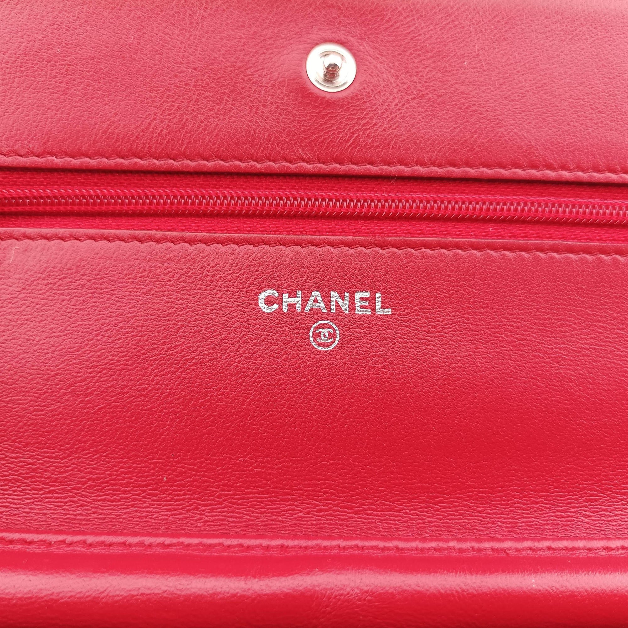 Matelasse coco mark Red lambskin A33814 19307194マトラッセ ココマーク レッド ラムスキン A33814 19307194