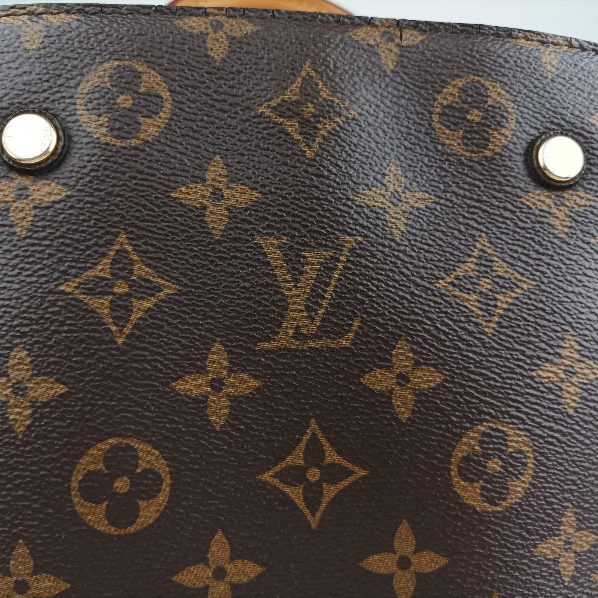 MONTAIGNE MM Brown Monogram Canvas M41056 RI4187モンテーニュMM モノグラム/ブラウン モノグラムキャンバス M41056 RI4187