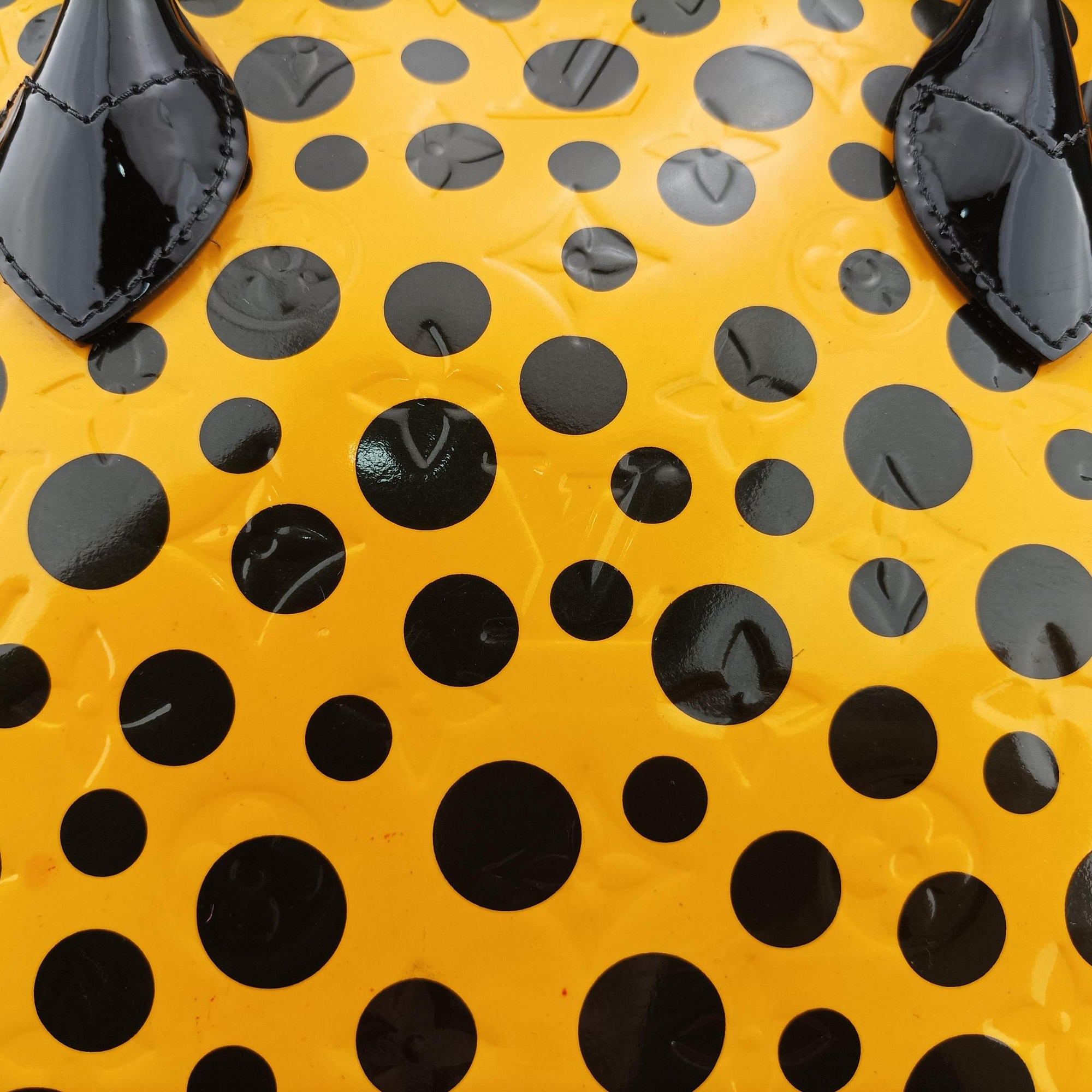 Dot Infinity Lockit MM Yayoi Kusama Jaune×Black Vernis M91398 FL1102ドットインフィニティ ロックイット MM ヤヨイクサマ ジョーヌ×ブラック ヴェルニ M91398 FL1102