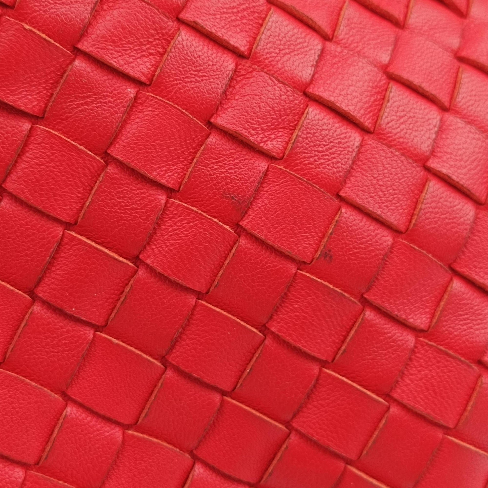 Intrecciato Red lambskin B05037778Sイントレチャート レッド ラムスキン B05037778S