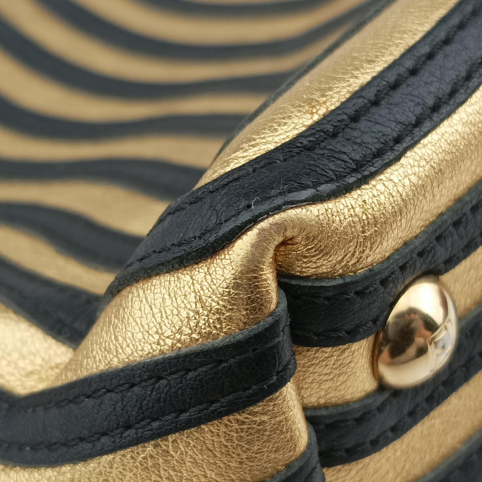 Dotcom Click Small Golden Leather 8BN299 8BN299-SR4-178-8762ドットコム クリック スモール ゴールド レザー 8BN299 8BN299-SR4-178-8762