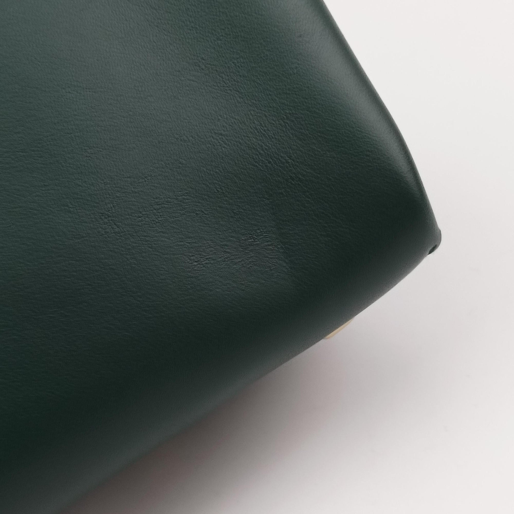 Studio Green Calfskin AU-21/H288スタジオ グリーン レザー AU-21/H288