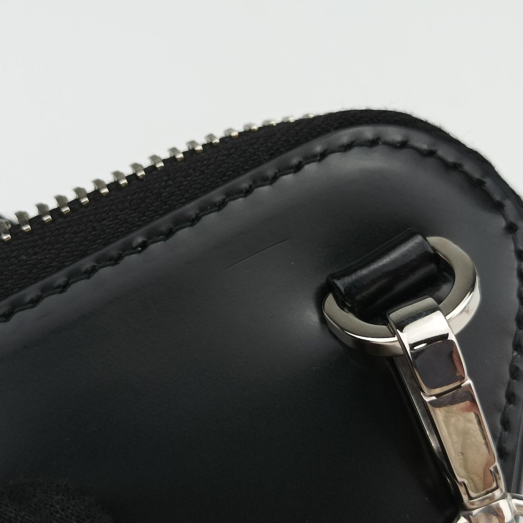 Triangle Chain Pouch Black Leather 230-Aトライアングル チェーン ポーチ ブラック レザー 230-A