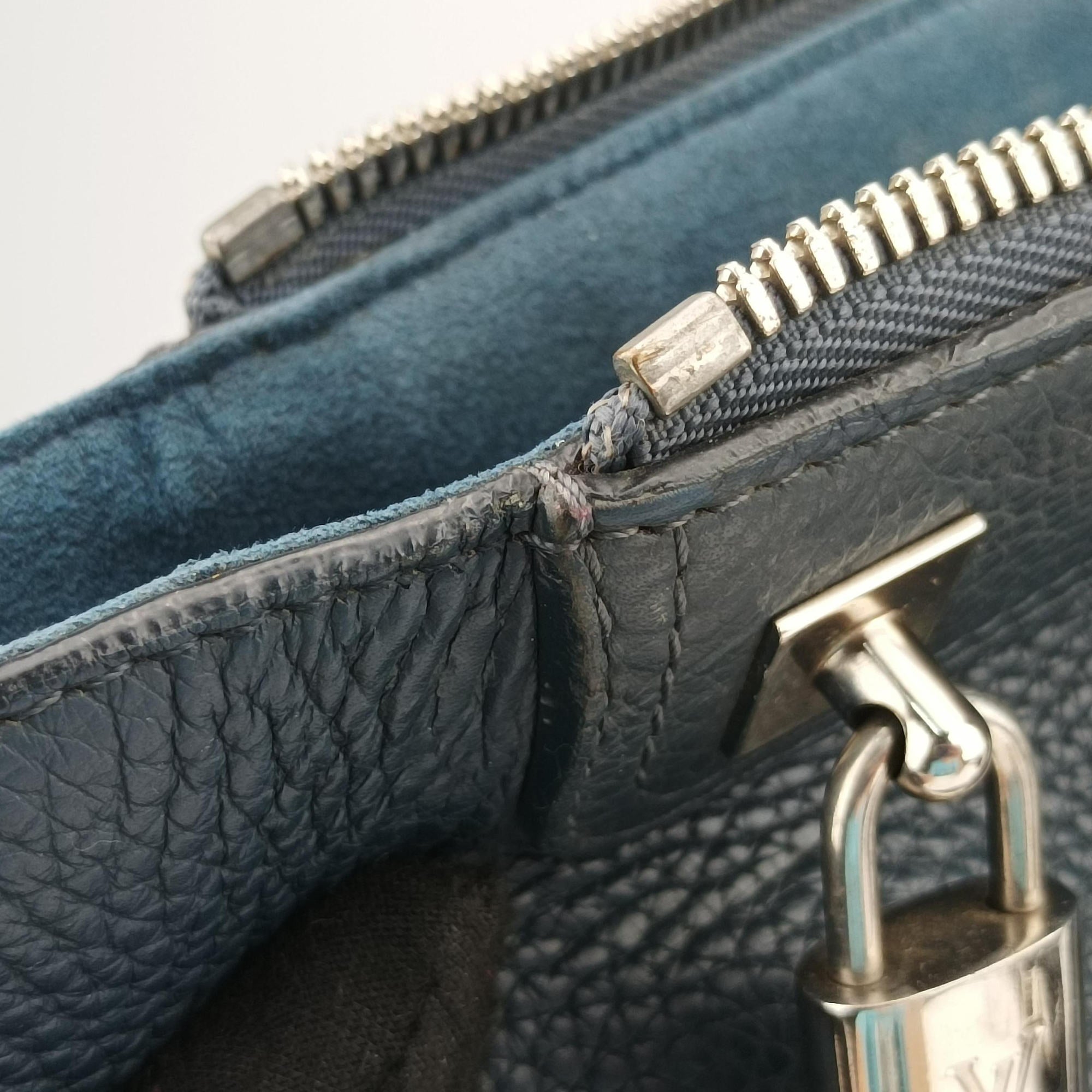 Greenwich Marine Taurillon Leather M94477 FO4143グリニッジ マリーヌ トリヨンレザー M94477 FO4143