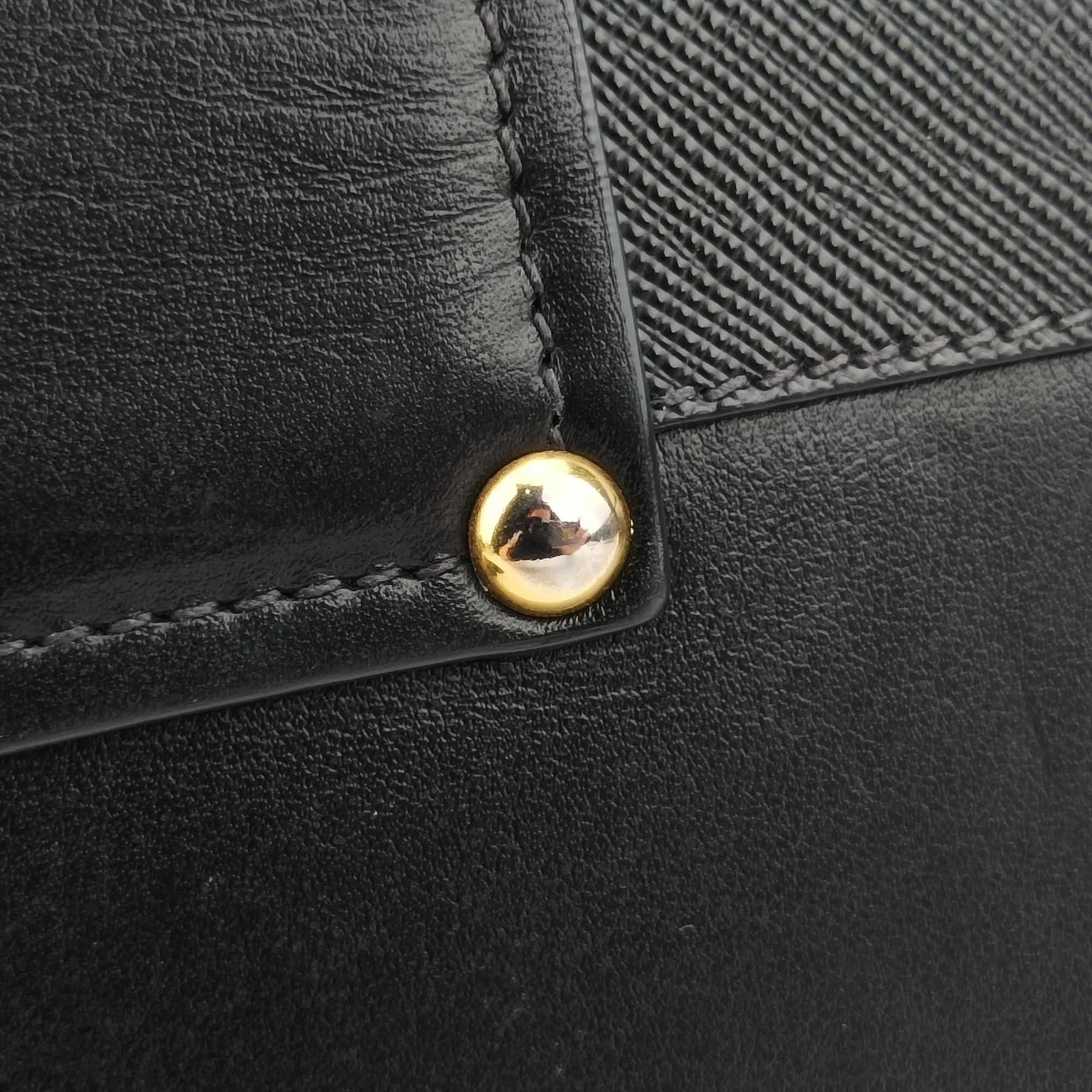 Cahier Black Leather 1BD045 25カイエ ブラック レザー 1BD045 25