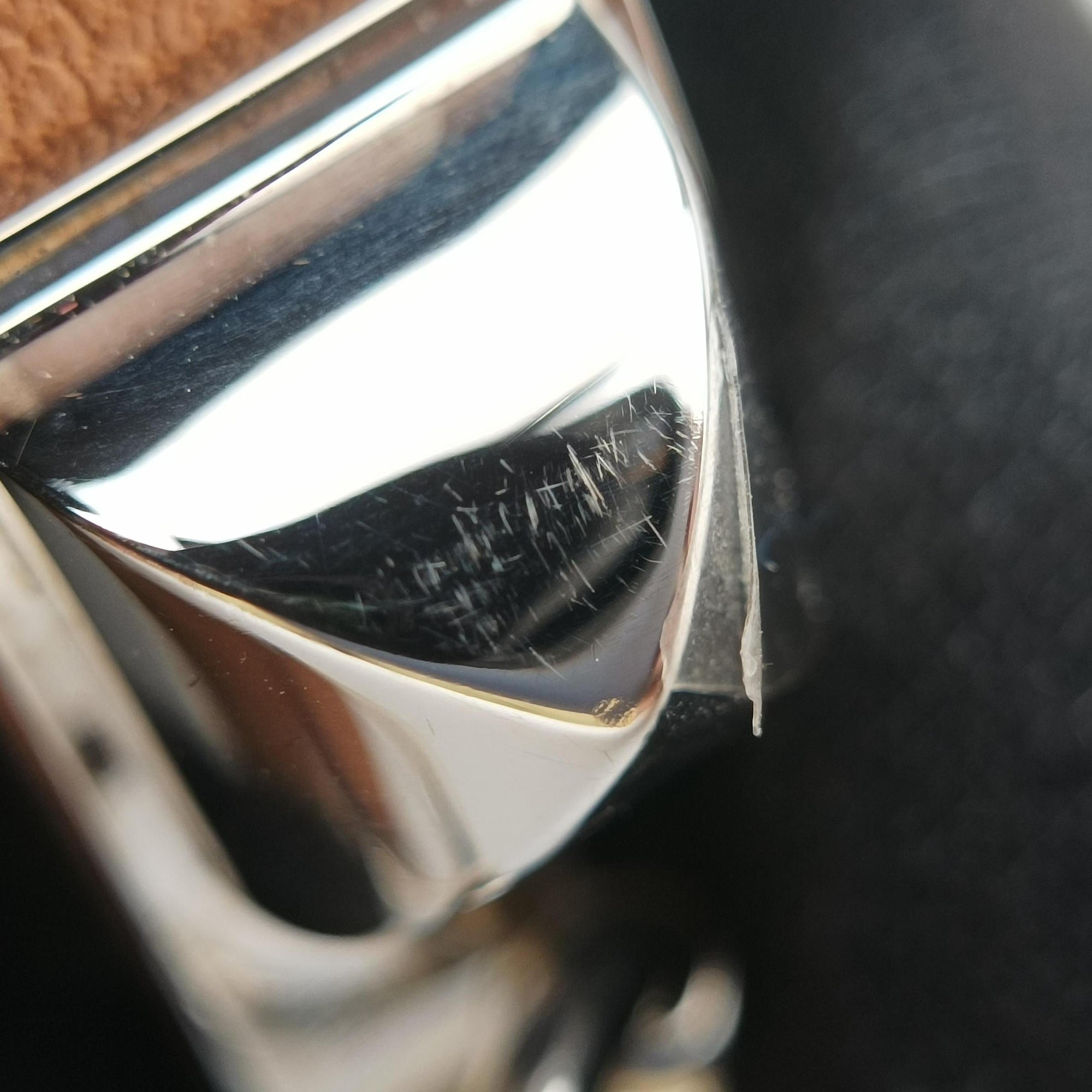 Bleu Saphir Swift Plated Rivale Brown×silver Leather C NM 001 NGレラップ サフィール スイフト メッキ リヴァーレ ブラウン×シルバー レザー C NM 001 NG
