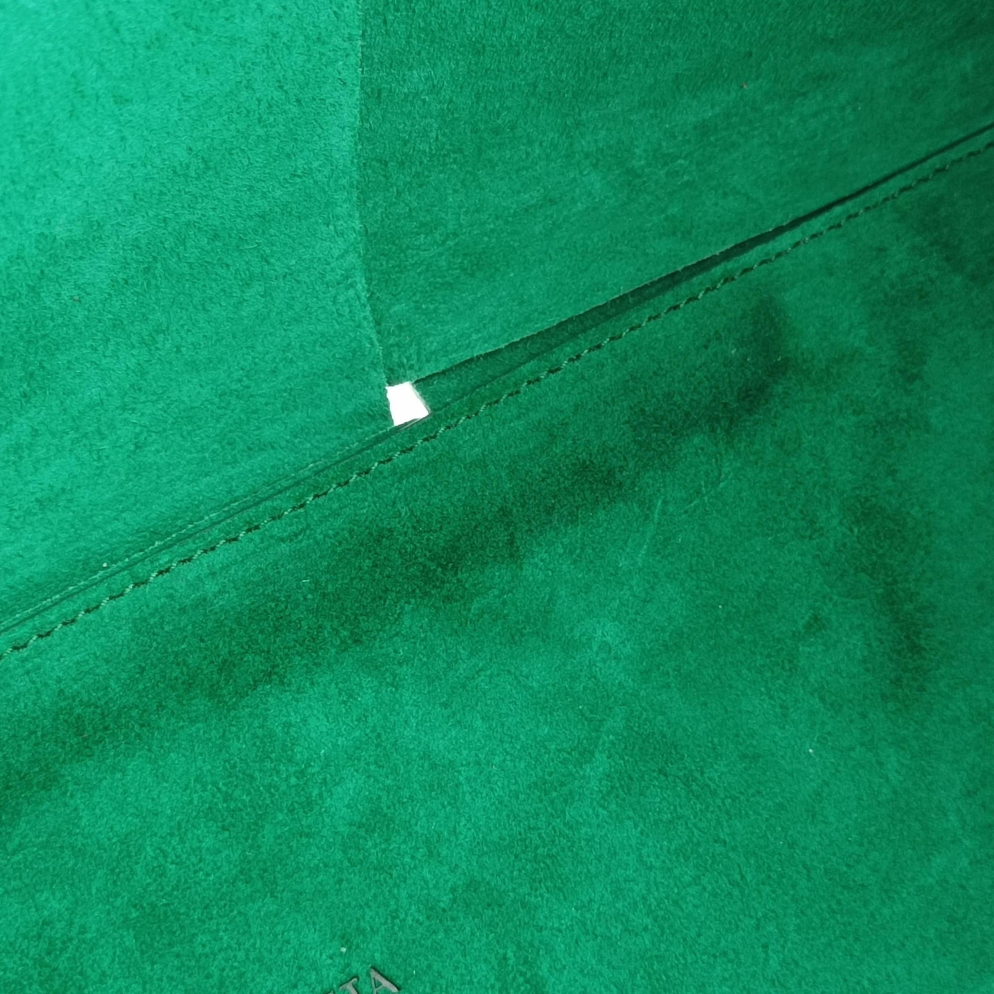 THE ARCO Tote Medium Green lambskin B09372800Lミディアム ザ アルコ トート グリーン ラムスキン B09372800L