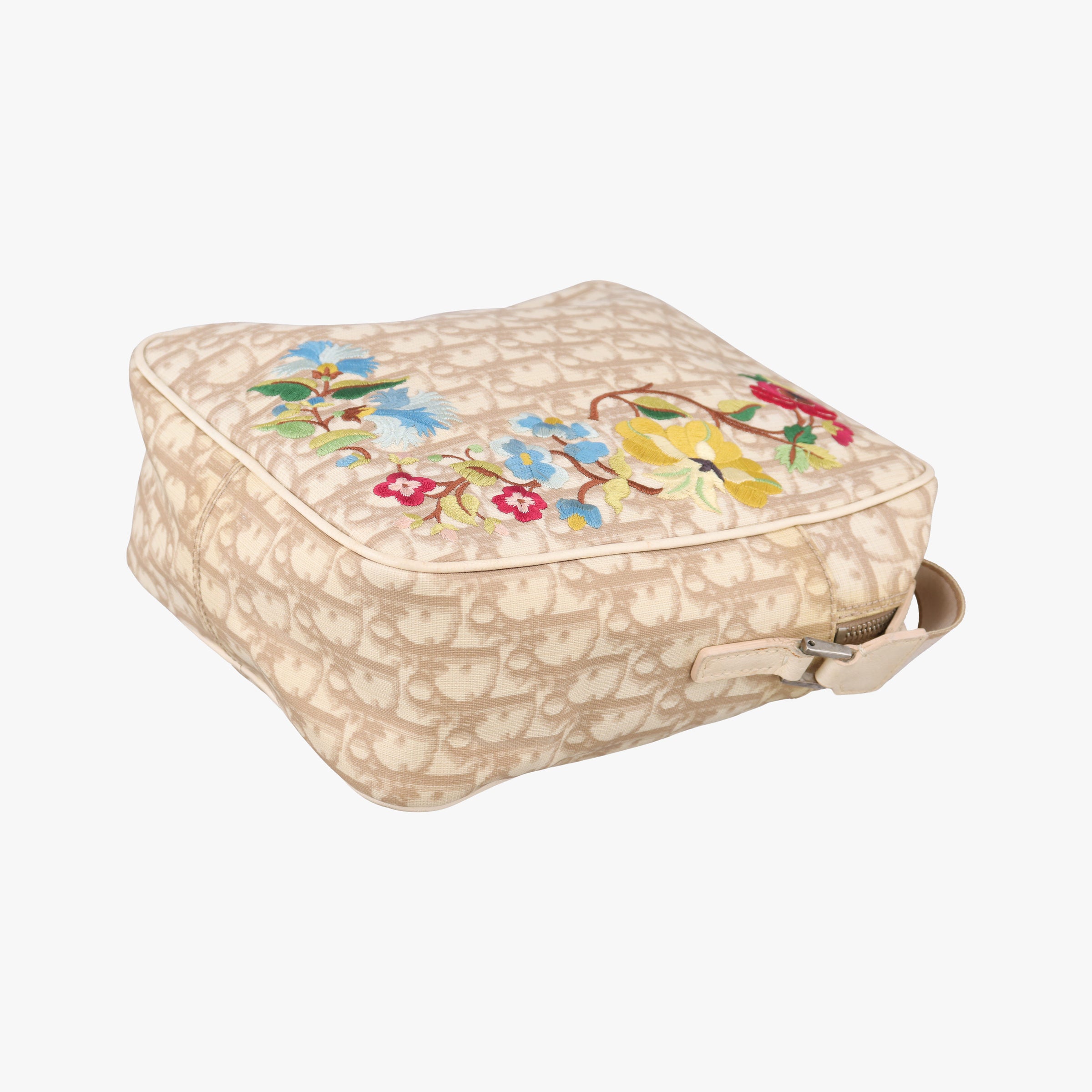 Trotter Flower Beige PVC Coated Canvas Floral Embroidery BO D 1024トロッター フラワー ベージュ PVCコーティングキャンバス 花刺繍 BO D 1024