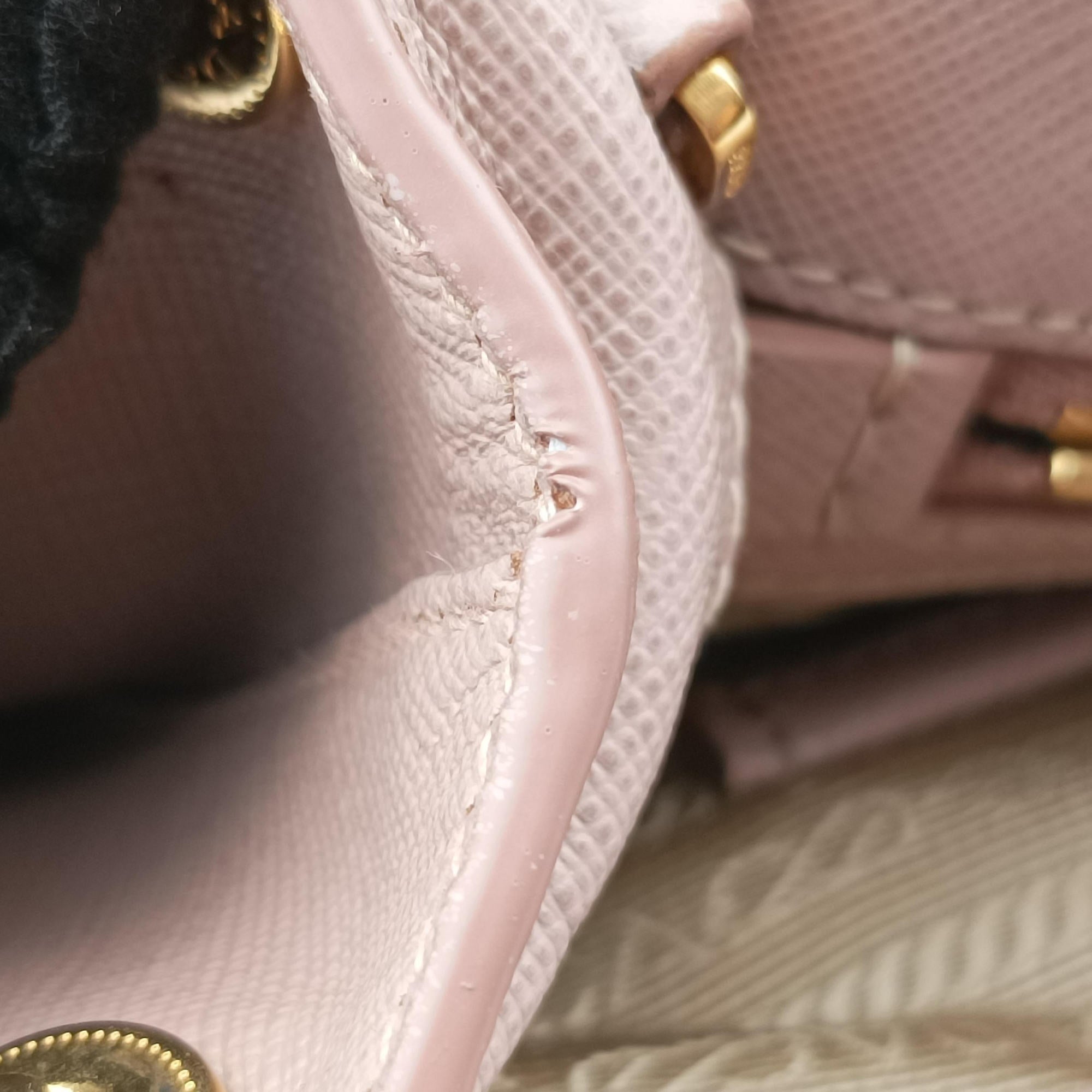 Galleria Pink SAFFIANO Leather BN1801 31/G 173ガレリア ピンク サフィアーノレザー BN1801 31/G 173