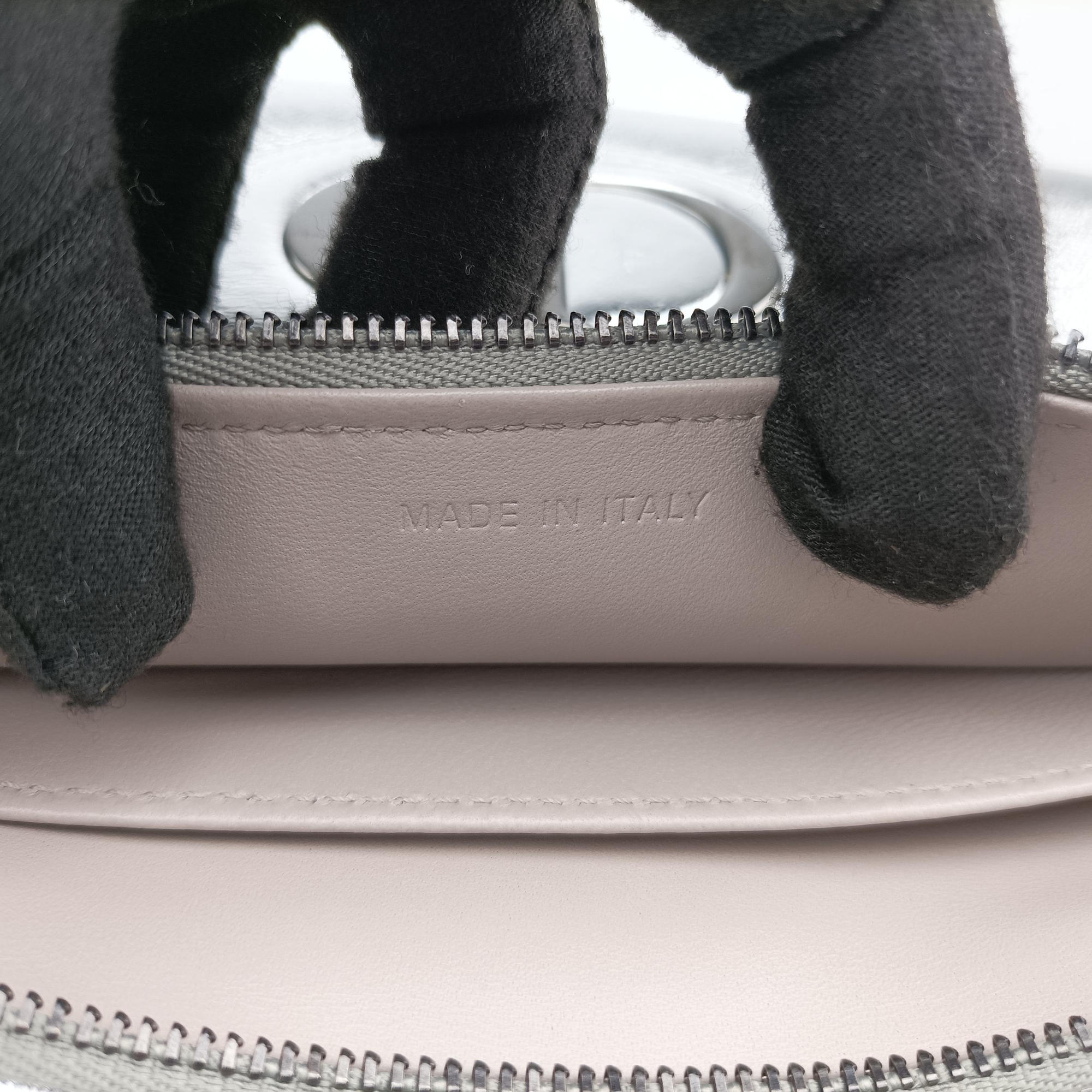 Dior double Medium Silver Leather 10-MA-0241ディオール ダブル ミディアム シルバー レザー 10-MA-0241