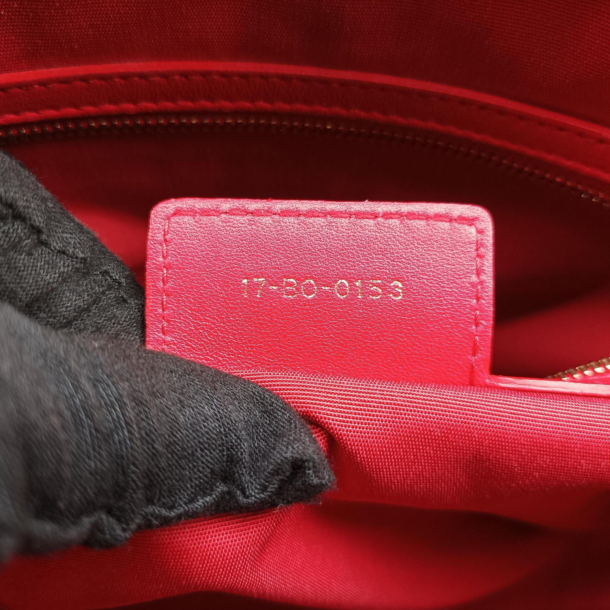 Cannage Dior Soft Shopping Red lambskin 17-BO-0153ディオールソフト レッド ラムスキン 17-BO-0153