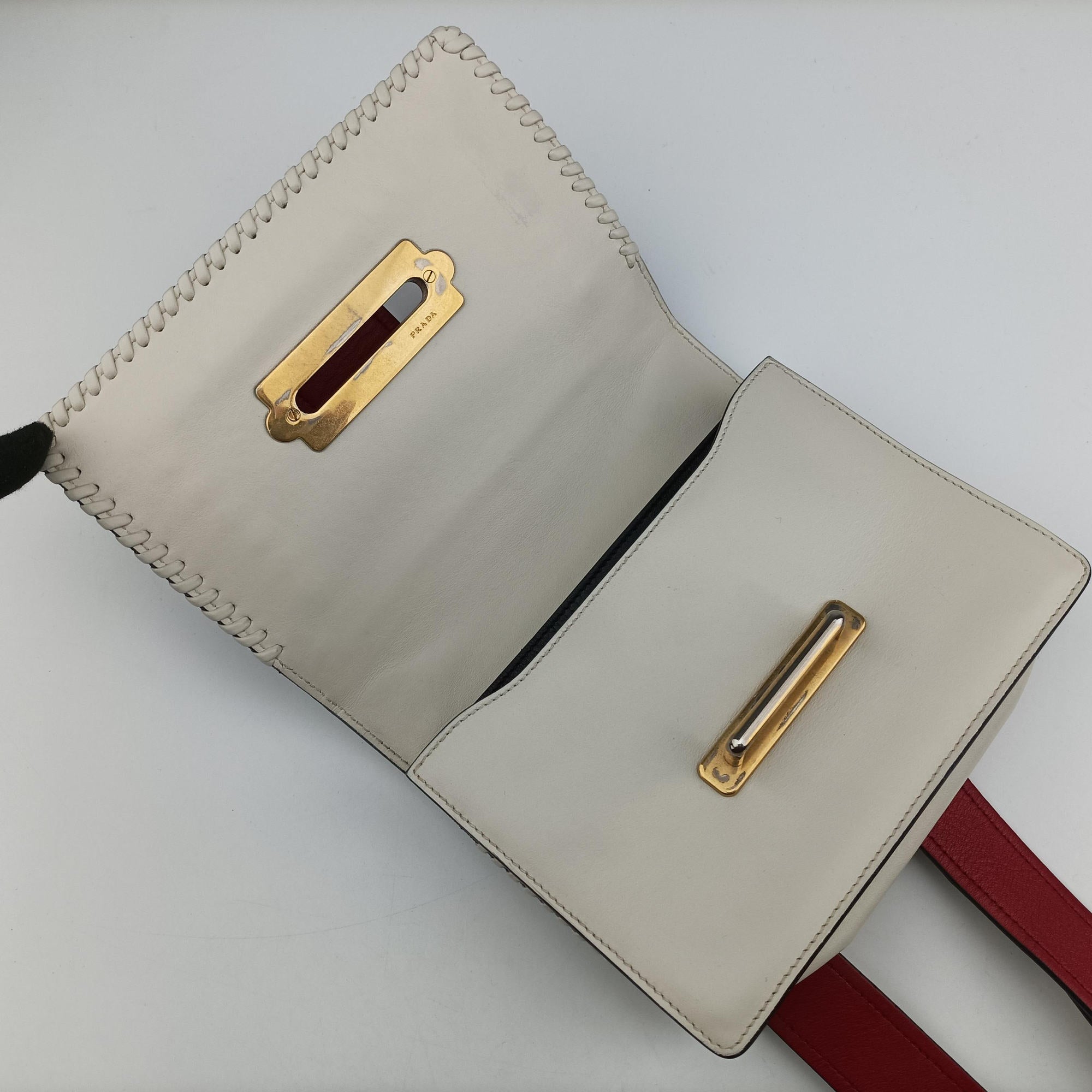 Cahier tassen Leder Multicolour Leather×Denim 1BD045 25カイエ タッセン レダー マルチカラー レザー×デニム 1BD045 25