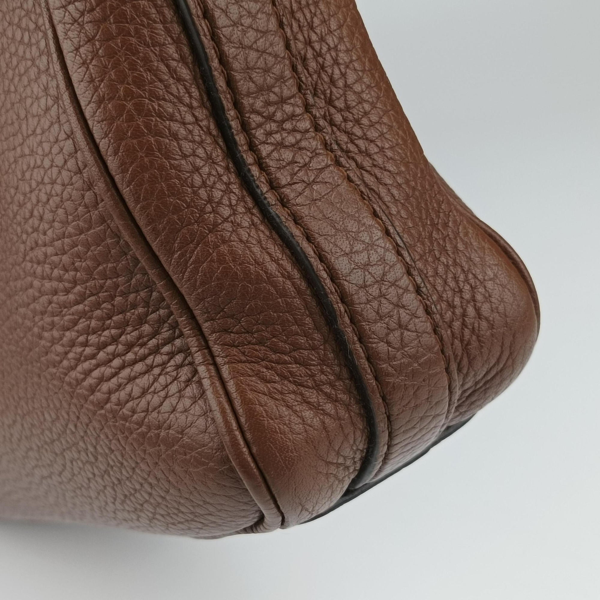 Armand Briefcase MM Havane Taurillon leather M54382 AH2156アルマンド ブリーフケース MM アバヌ トリヨンレザー M54382 AH2156